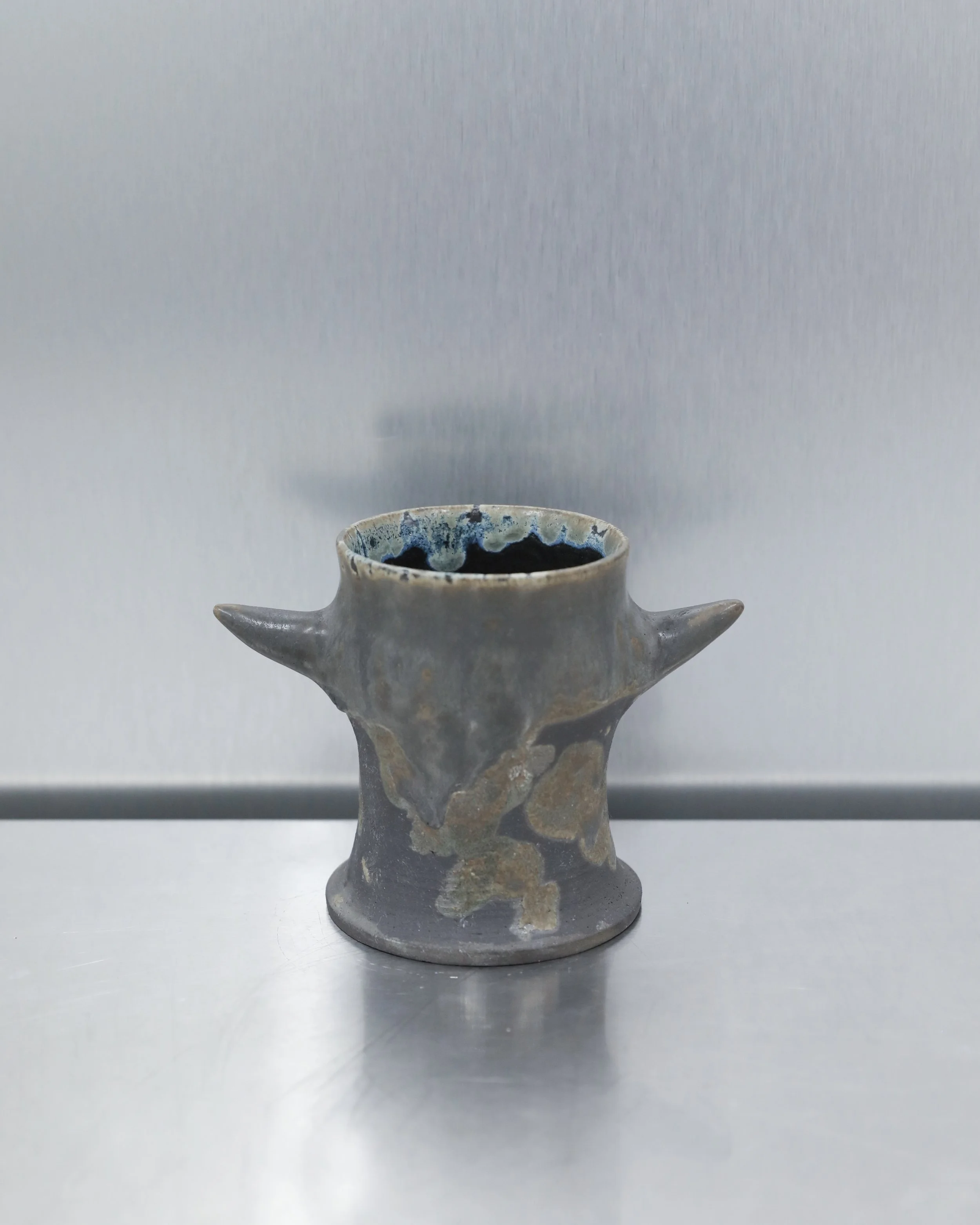 2SK Vase - Mini - Black Crystal