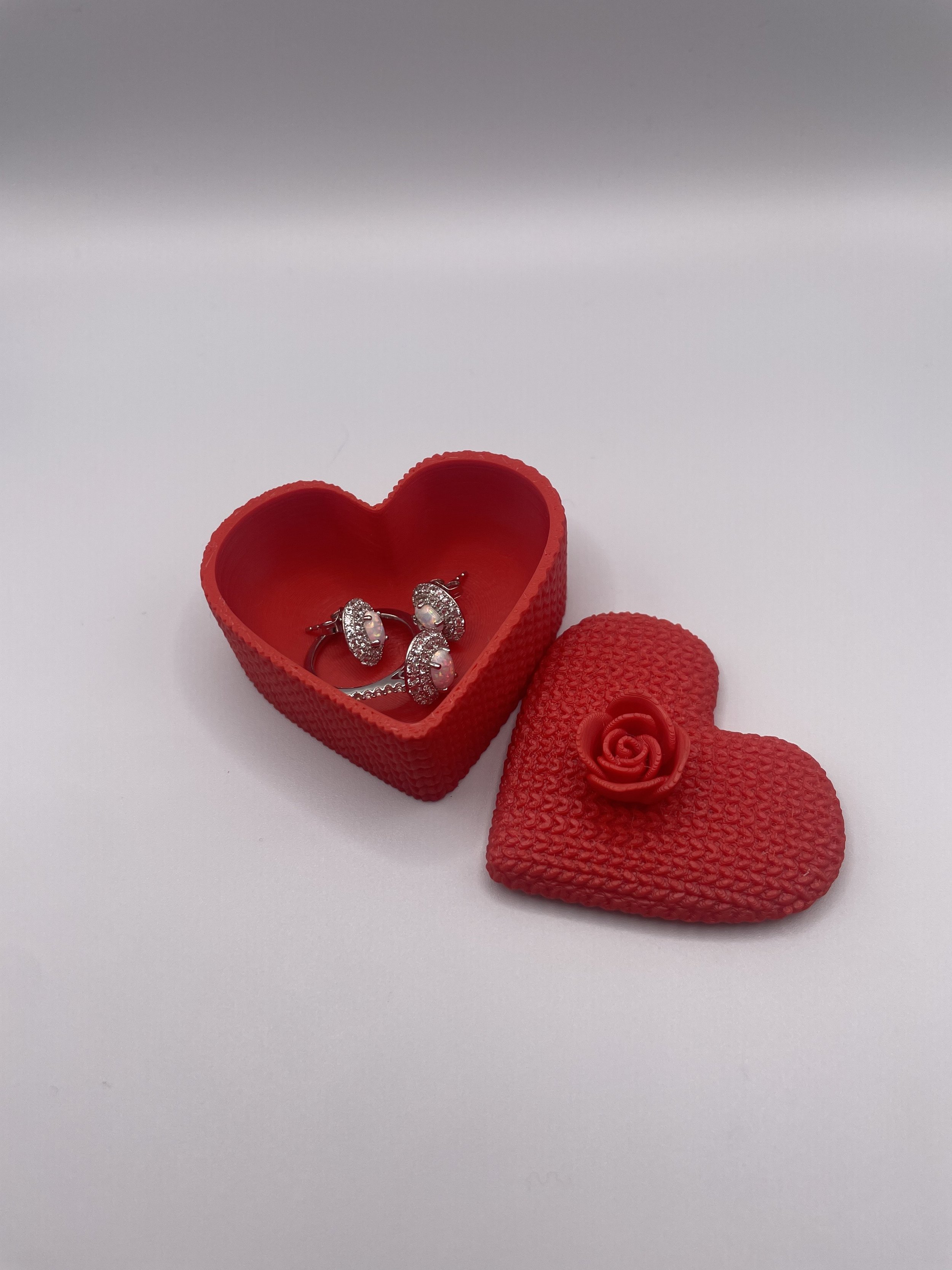 XS Red Heart Box.jpeg