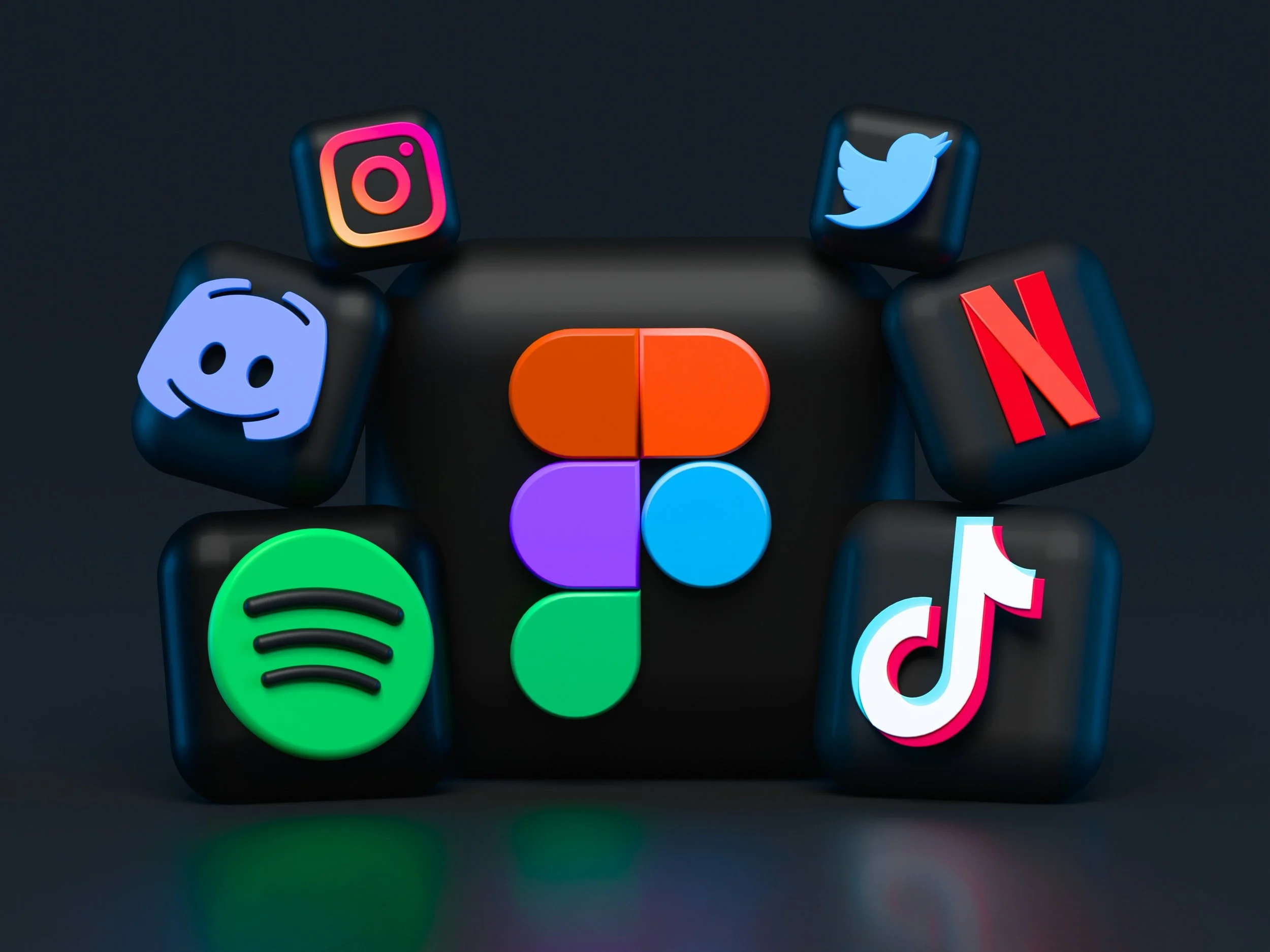Social Media Premium Package(weekly)