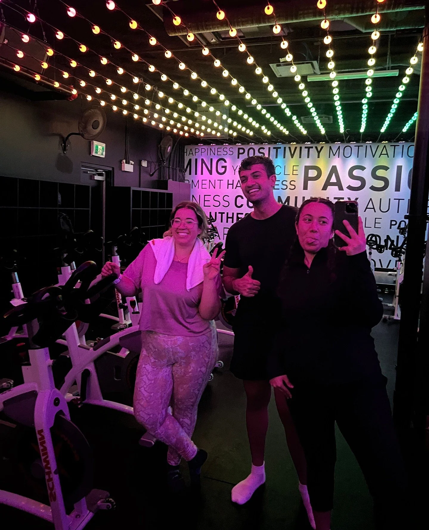 Meet our April Bikergang Feature: Hiba K 🧡💫⁠
⁠
"My sister started coming to spin after coming to a free class that they were offering for teachers. I remember her coming home and yapping about how hard it was but how much she enjoyed it. From 