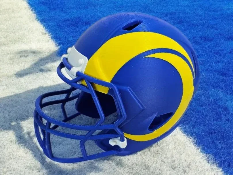 Los Angeles Rams Helmet.jpg