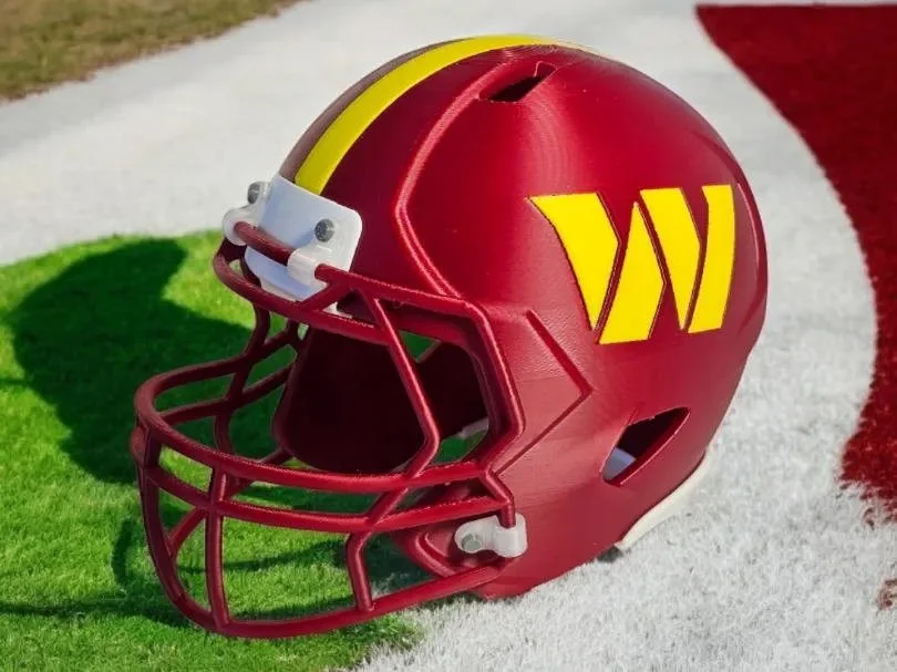 Washington Commanders Helmet.jpg