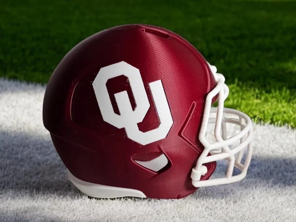 Oklahoma Sooners Helmet.jpg