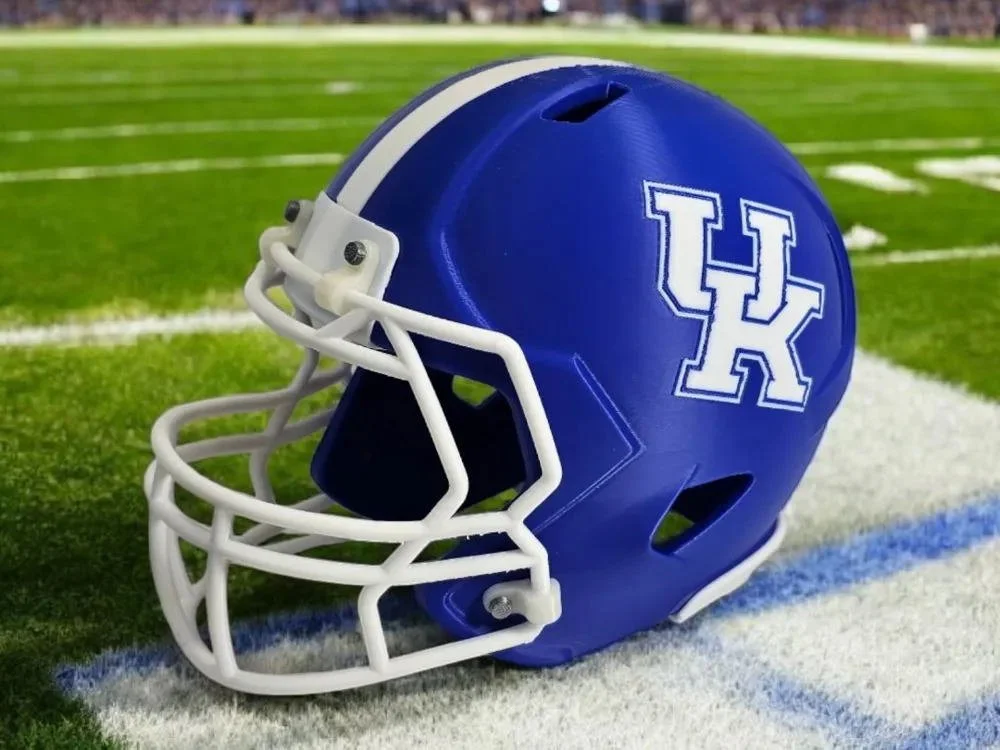 Kentucky Wildcats Helmet.jpg