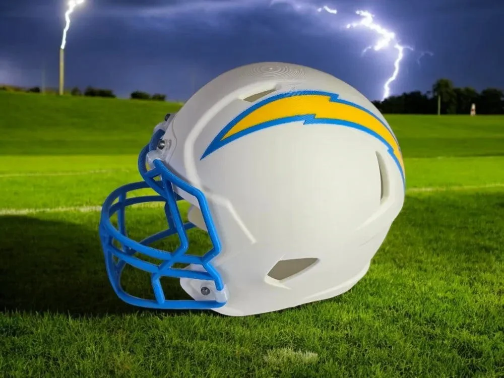 Los Angeles Chargers Helmet.jpg