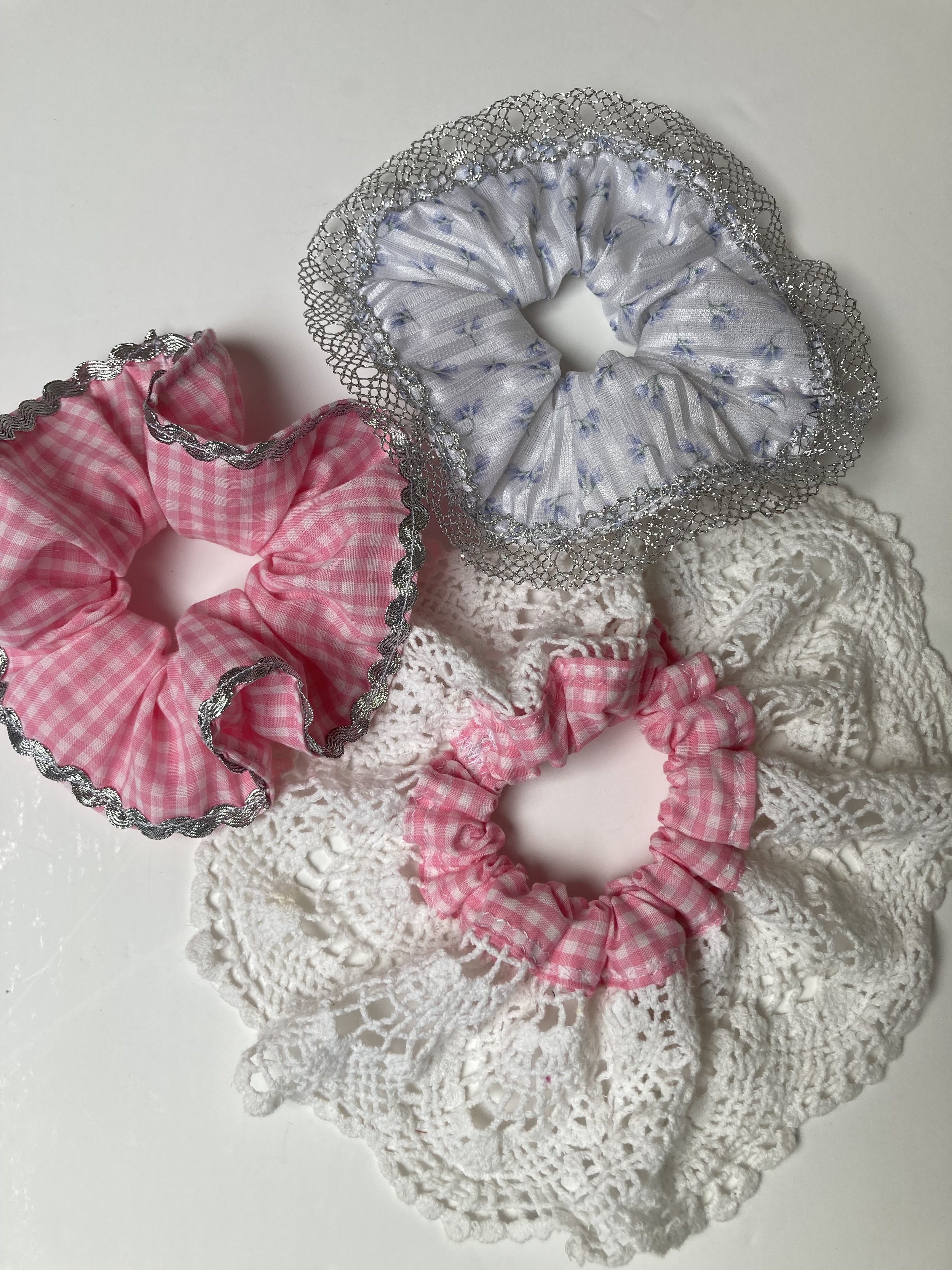 Scrunchie hair ties