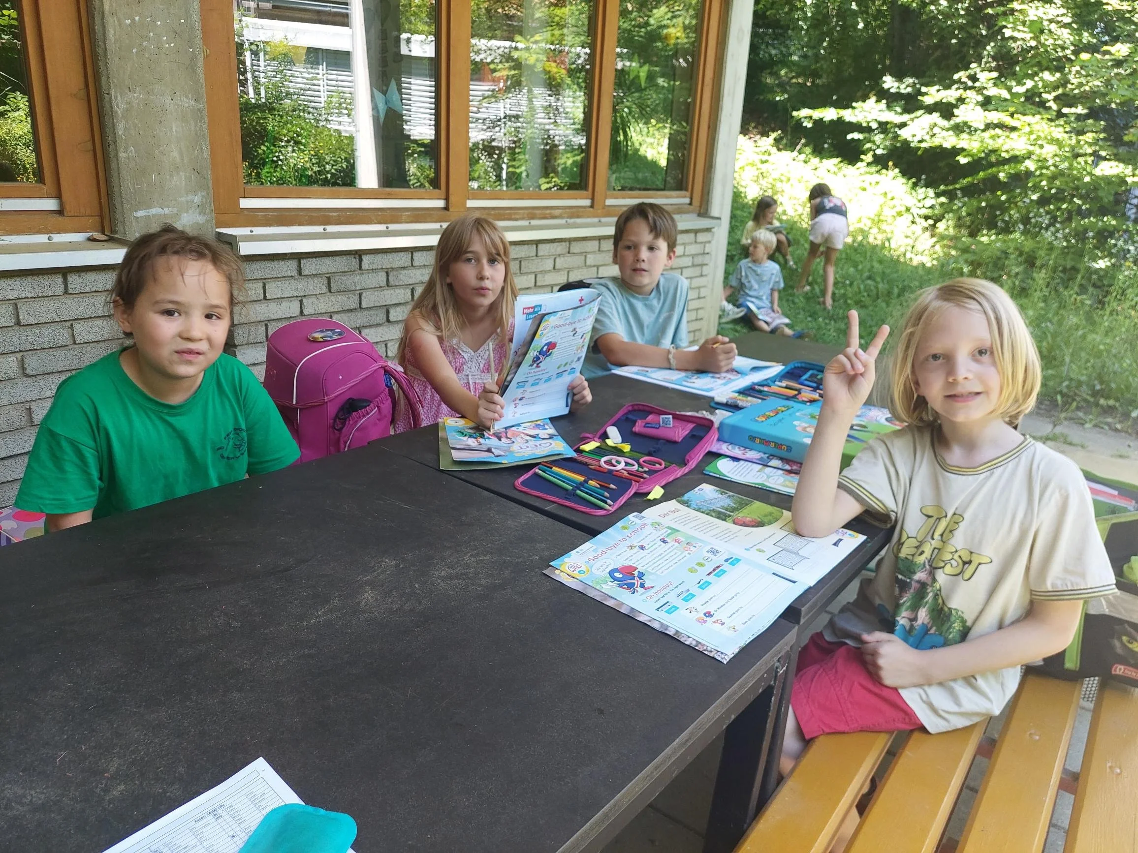A - Lernen im kühlen Schatten (2).jpg