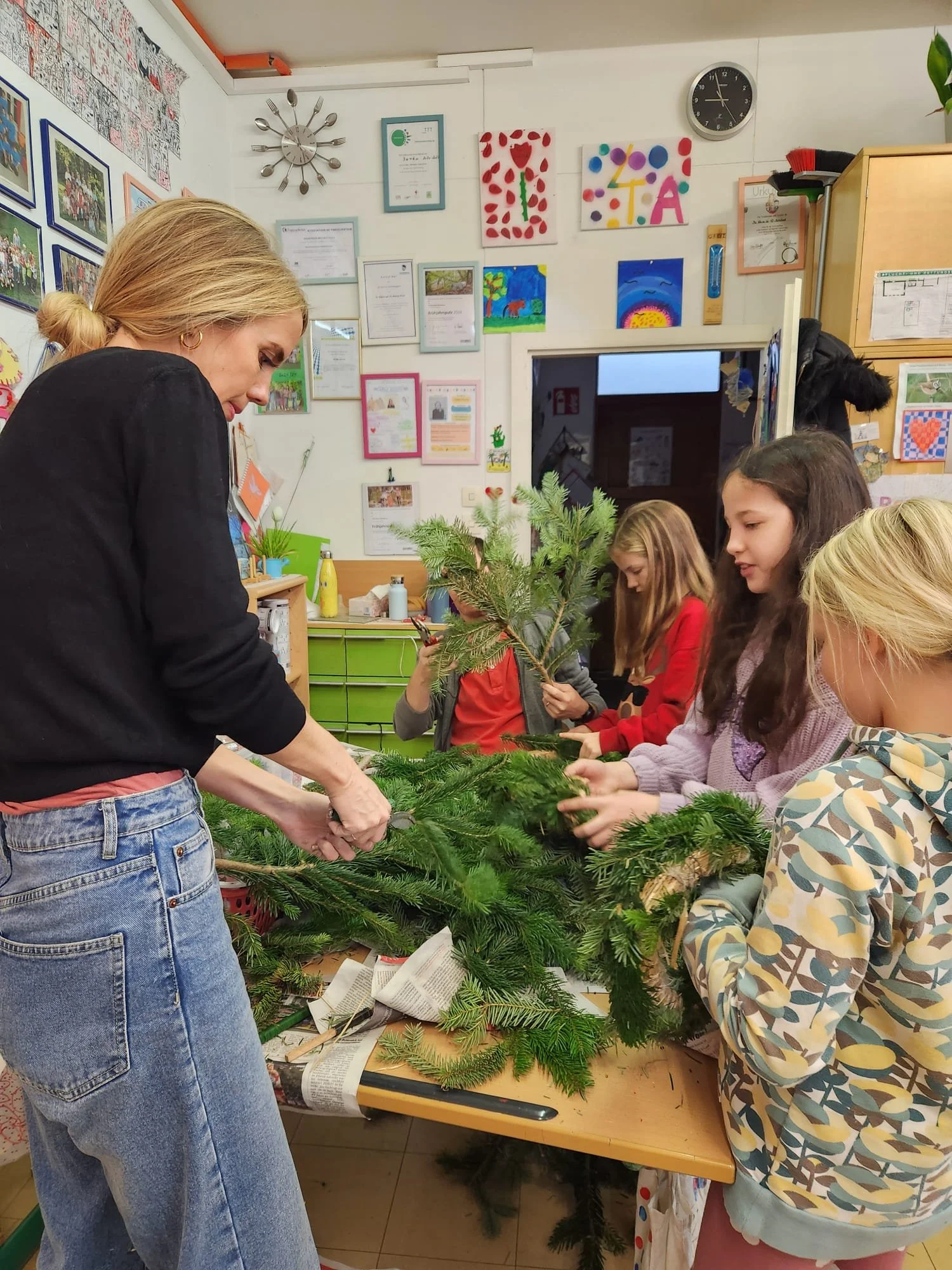 Adventkranzbinden (4).jpeg