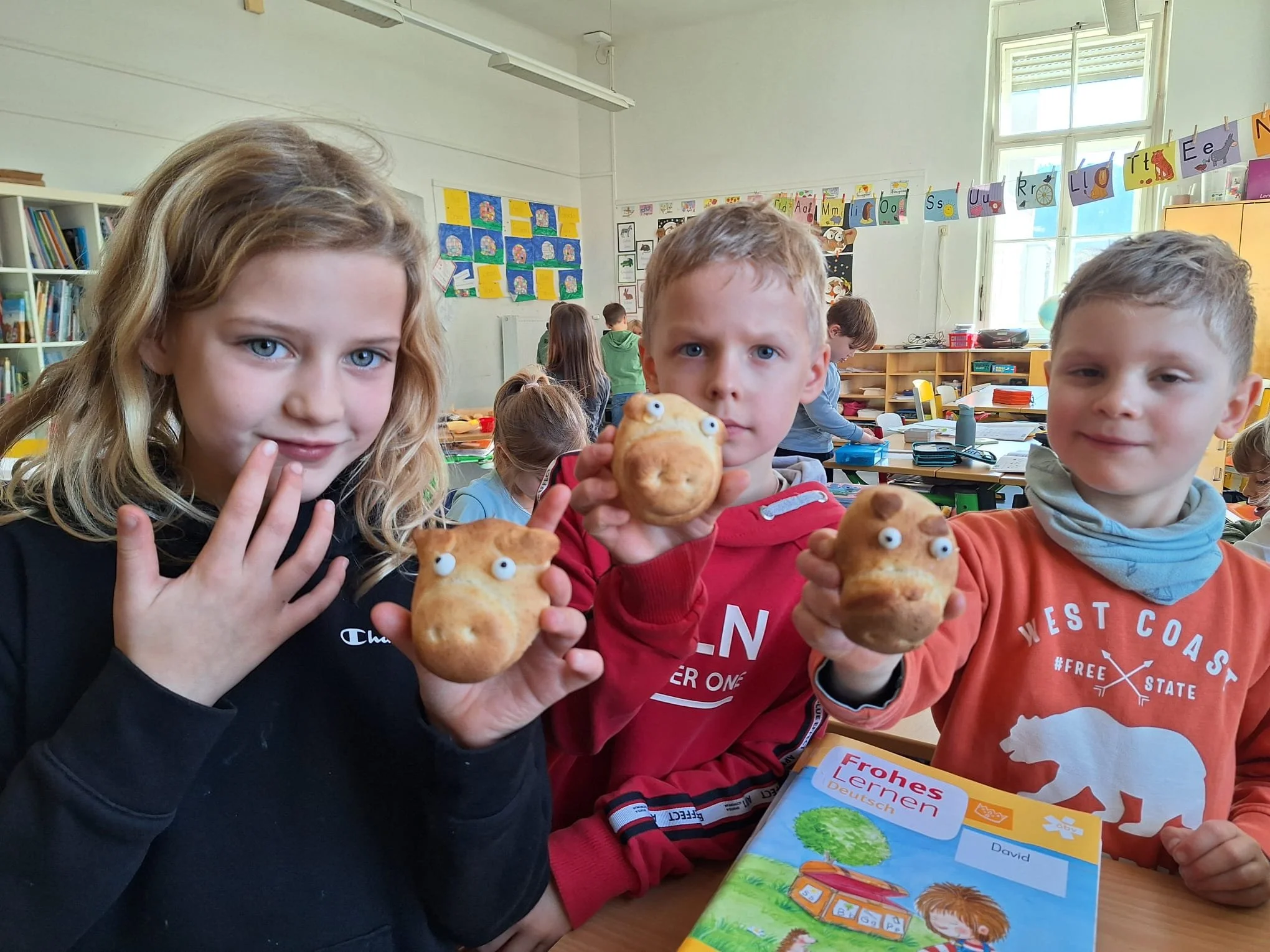 Glücksschweinchen backen (7).jpeg