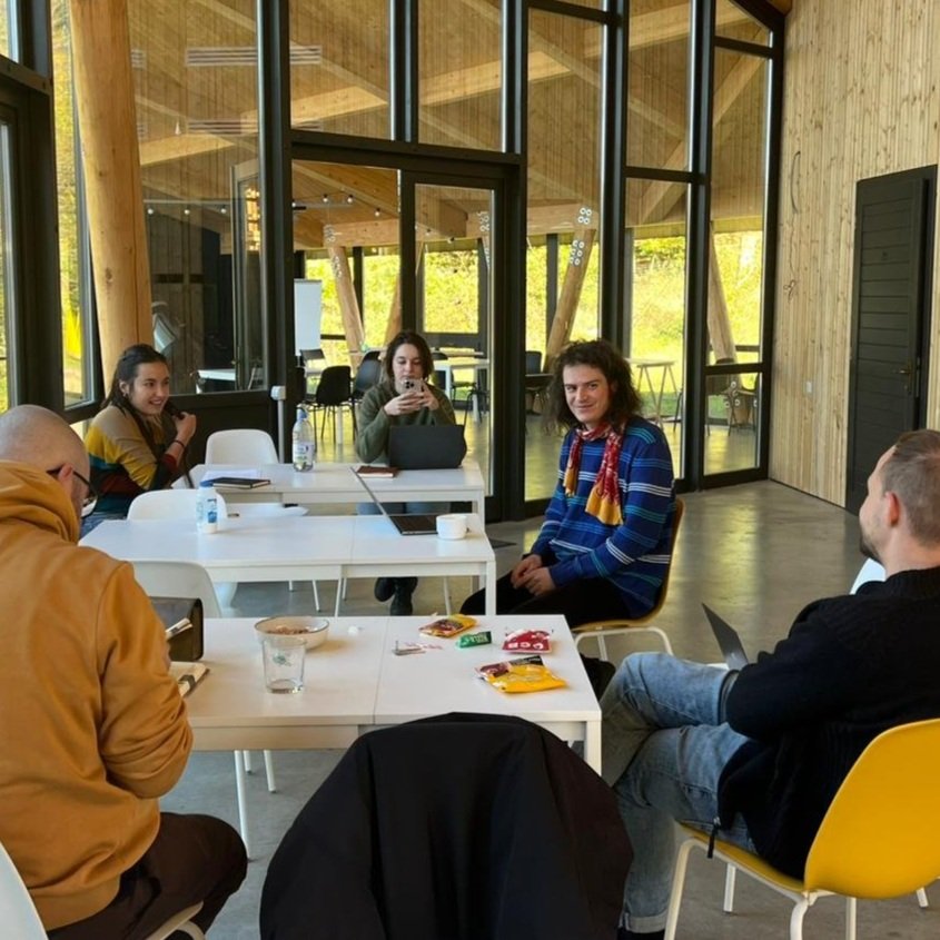 hypha_workshop - The relationship between intellectual roles, ideology and philosophy
