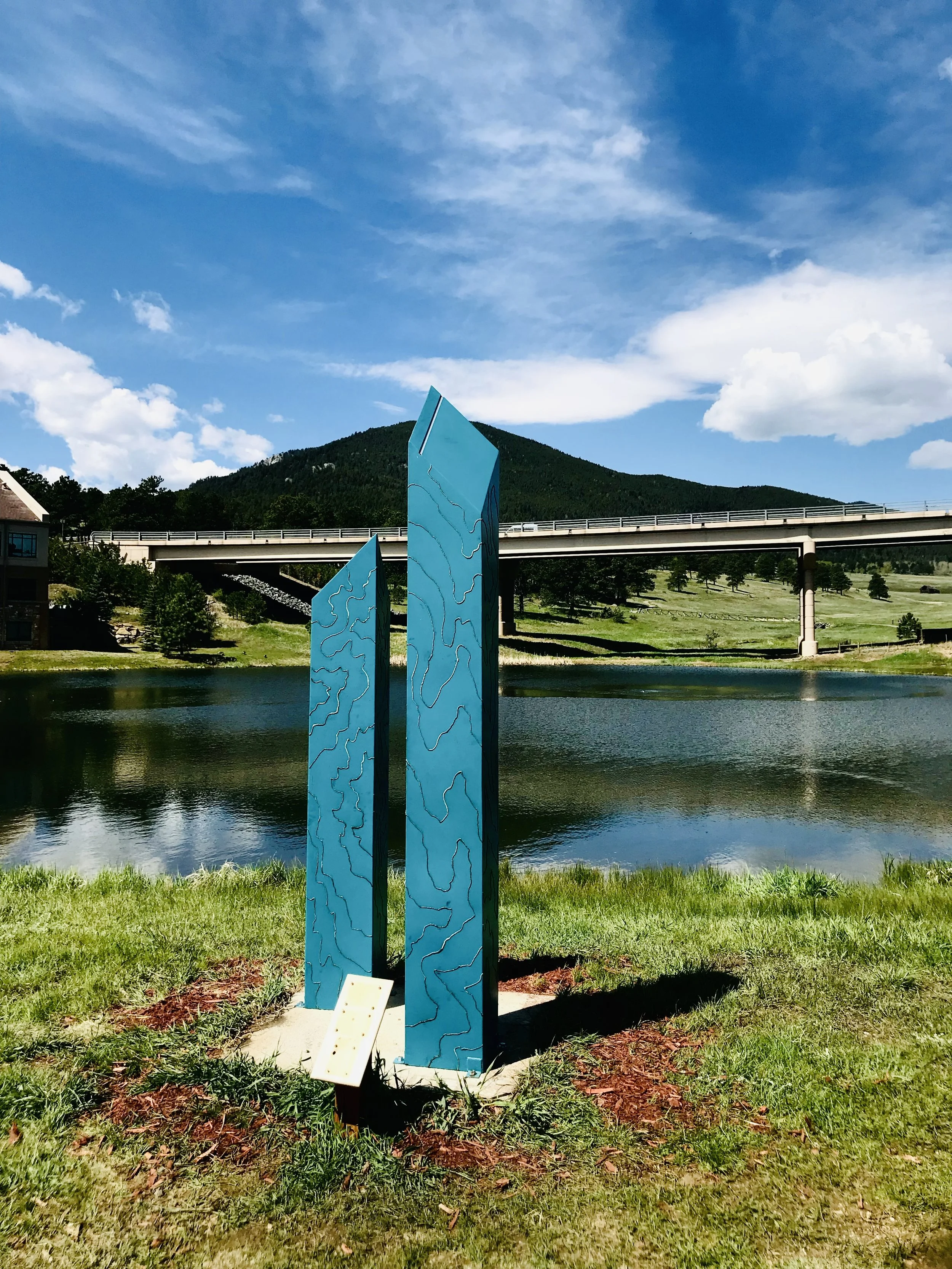 TRAIL 413 - MILD STEEL, PAINTED SURFACE 8'X4'X4'