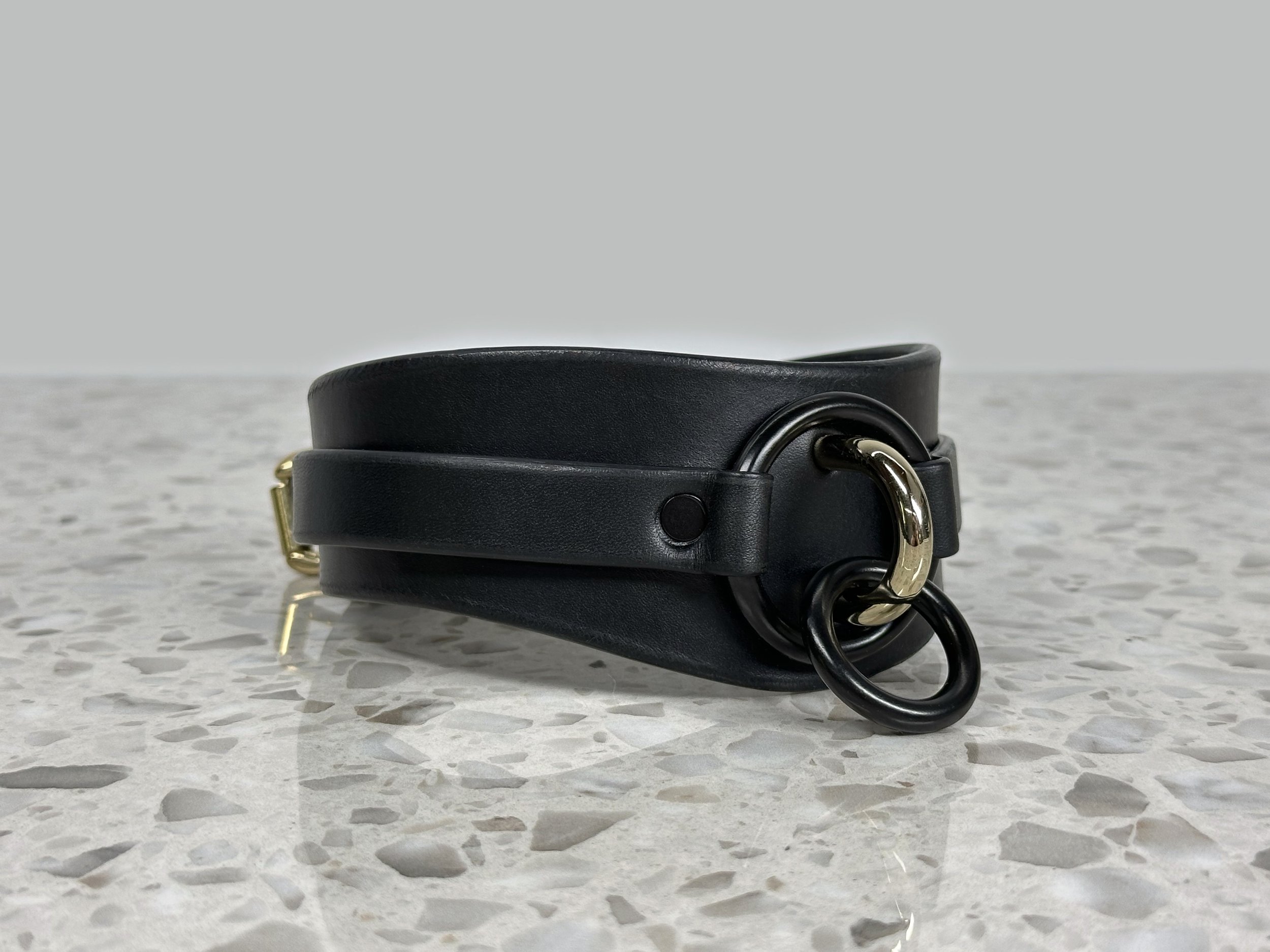 Atticus Ivy Lusaia black leather layered ring collar_3D left.jpg