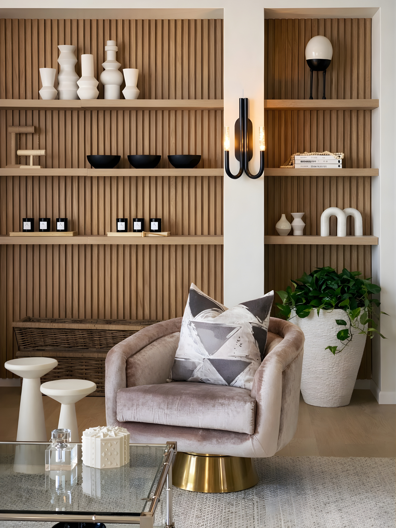 Elegant custom feature wall with modern design and high-quality craftsmanship, enhancing the luxury interior of a Palm Beach home.