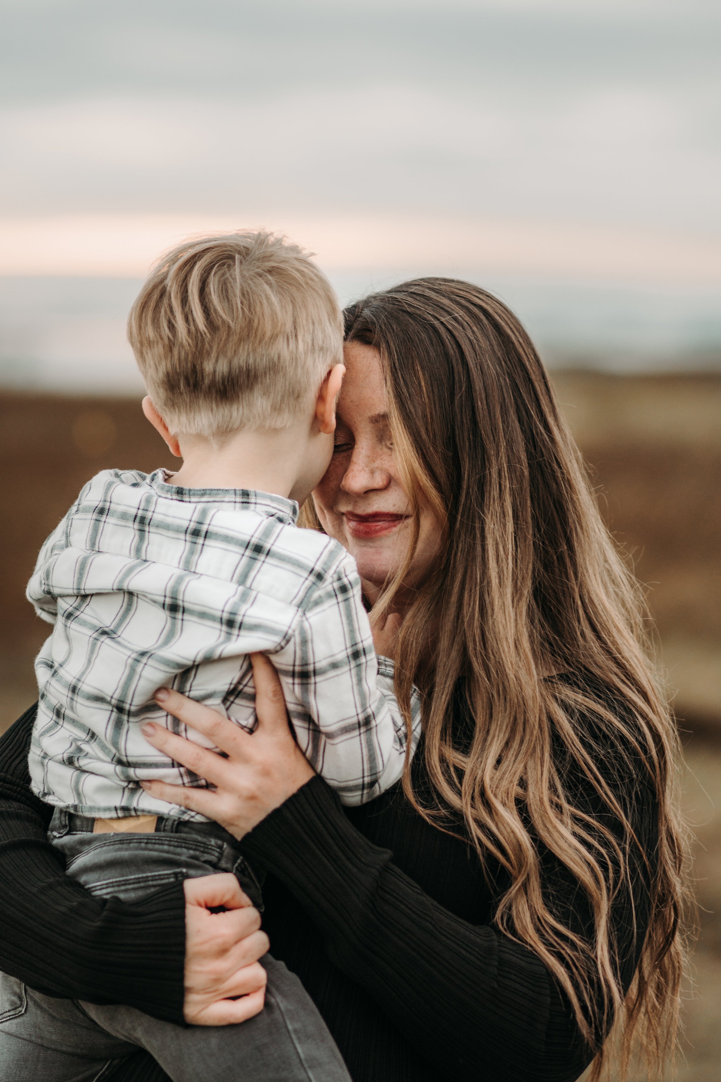 Shalla Black Photography - Maternity and Family Photographer Serving Vancouver Fraser Valley Lower Mainland BC Canada