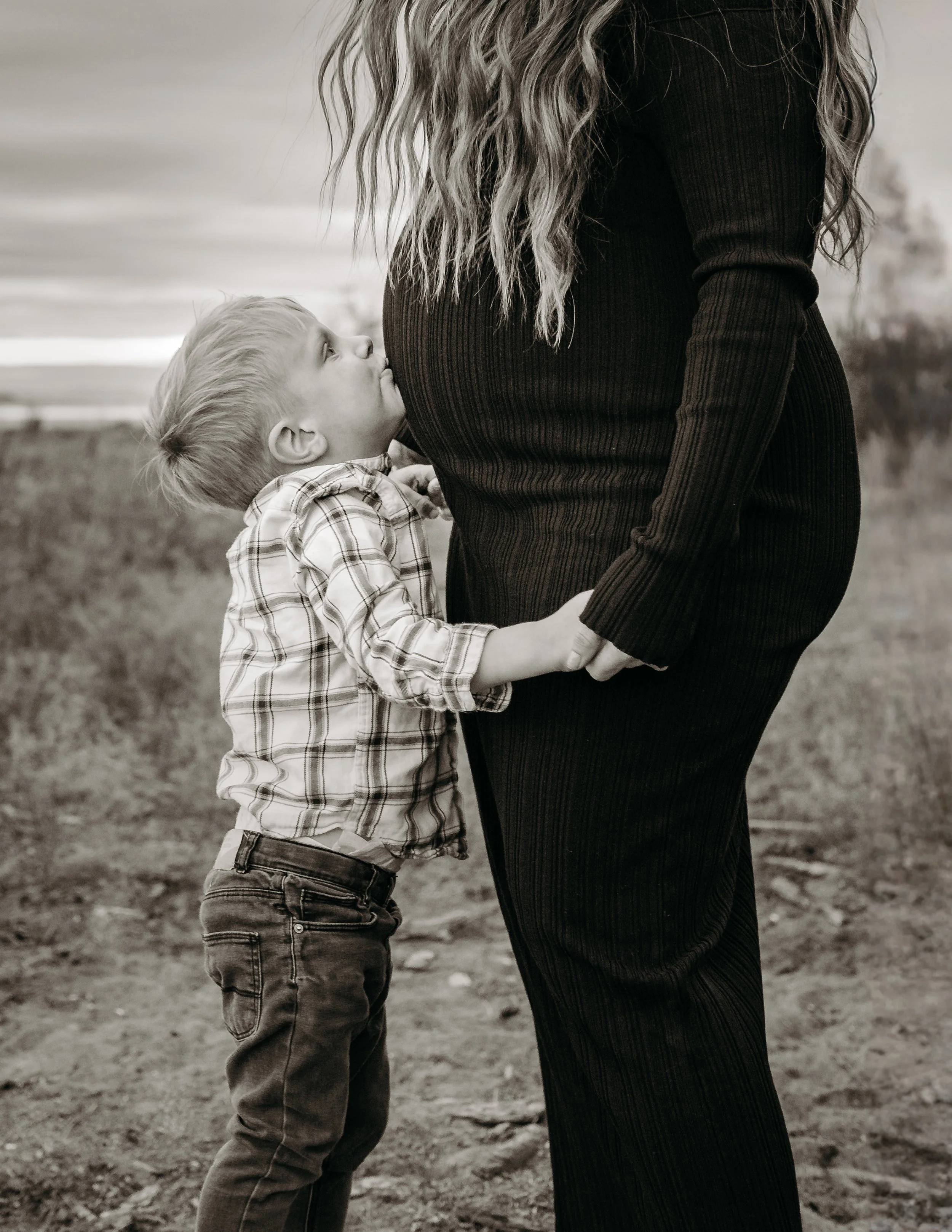 Shalla Black Photography - Maternity and Family Photographer Serving Vancouver Fraser Valley Lower Mainland BC Canada