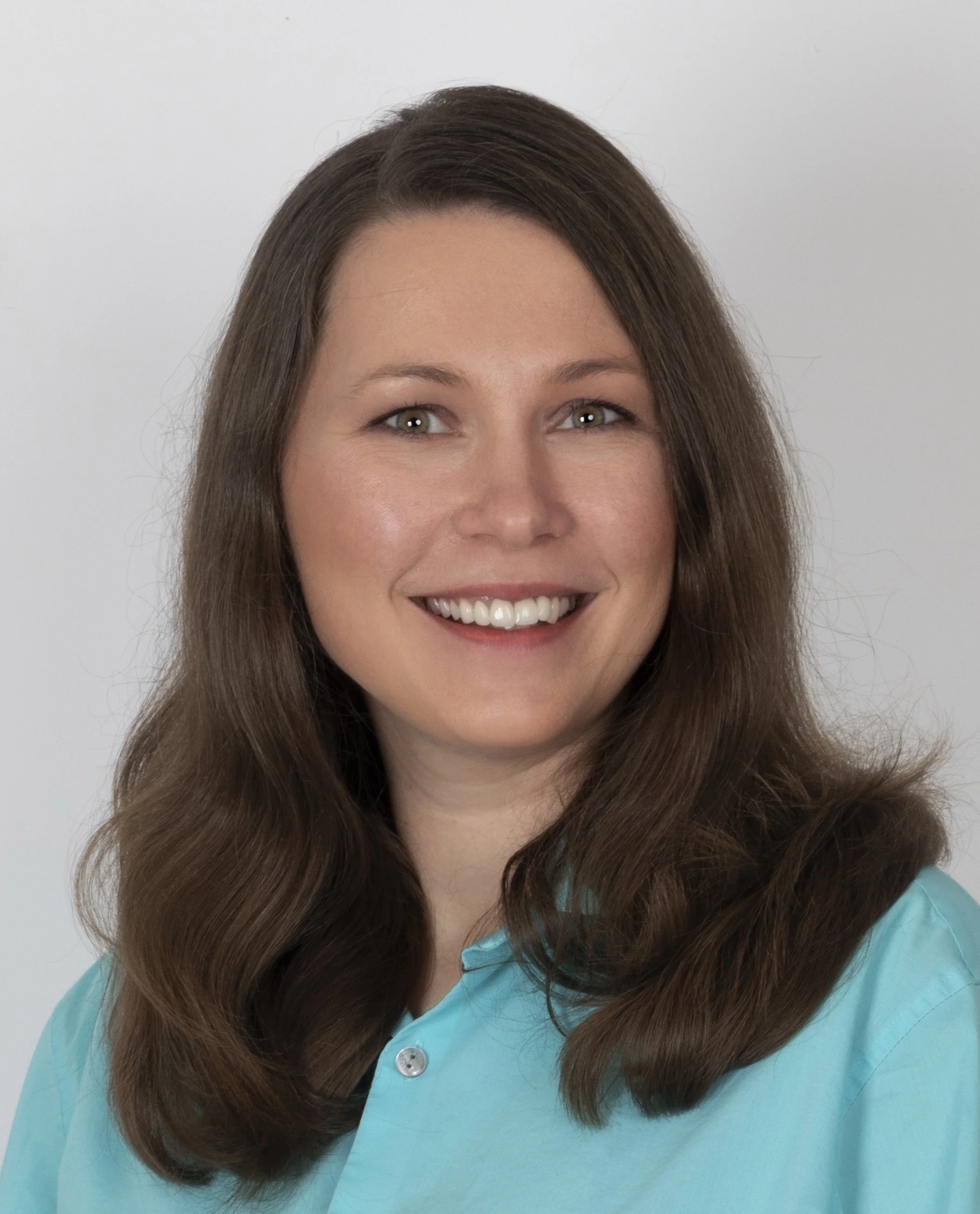 Olga Novikov-King Headshot.jpeg