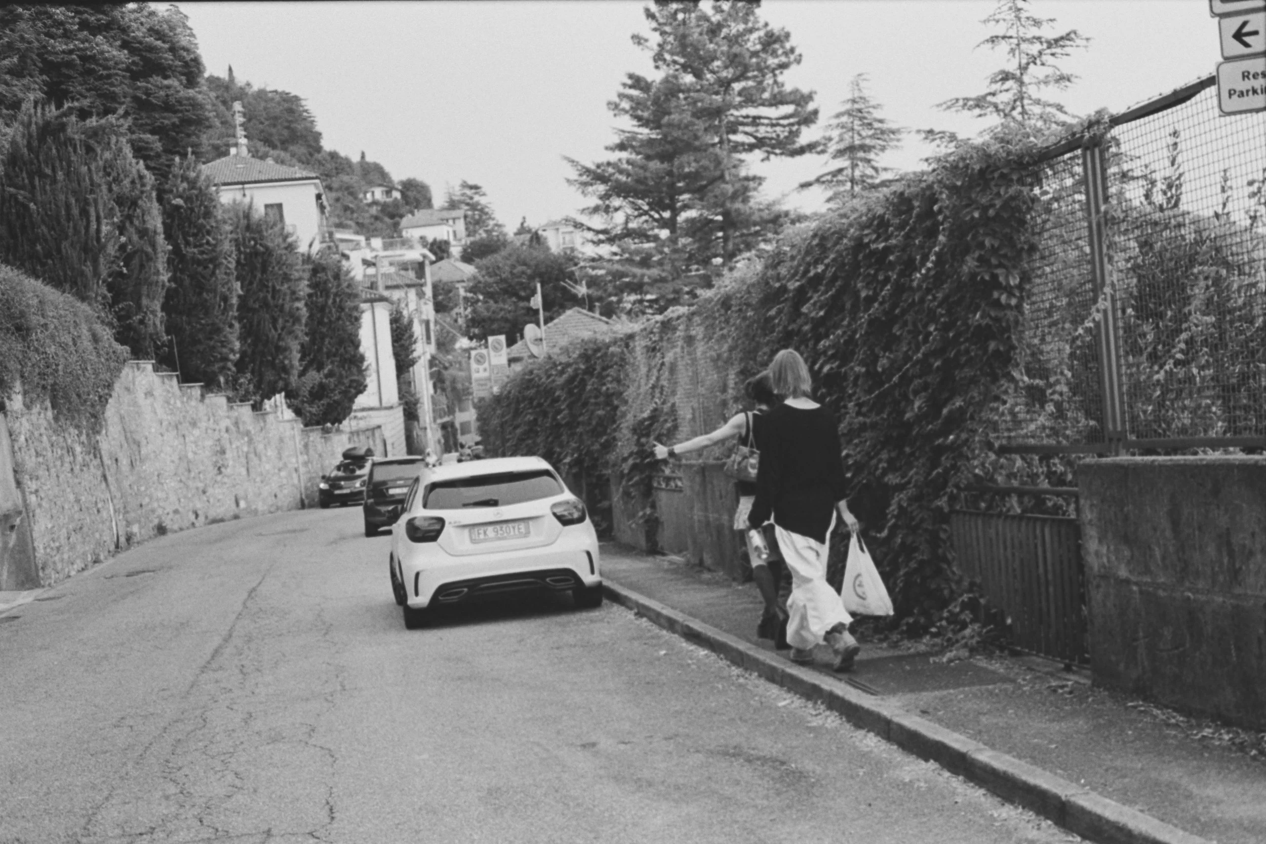 b&w2-8.JPG