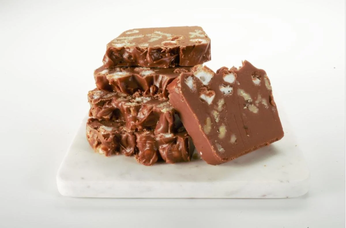  
  Chocolate Moonshine     Artisan Truffles, Fudge, and Chocolates. All pure Belgian Chocolate, hand-made, natural and organic ingredients, low in sugar, and gluten free. 
  
 Visit Website 