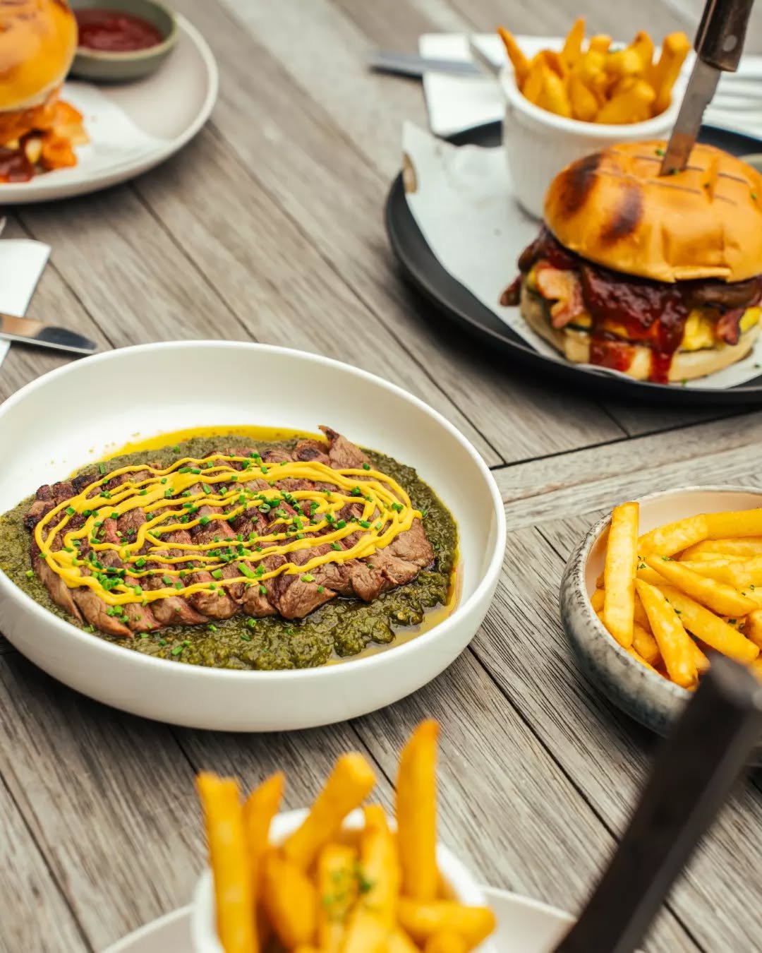 Elevate your lunch hour with a curated menu designed for the discerning palate. From the crisp finish of our traditional fish and chips to the bold, savory depth of our signature steak dishes, we offer a refined escape from the workday grind.

Tuesda