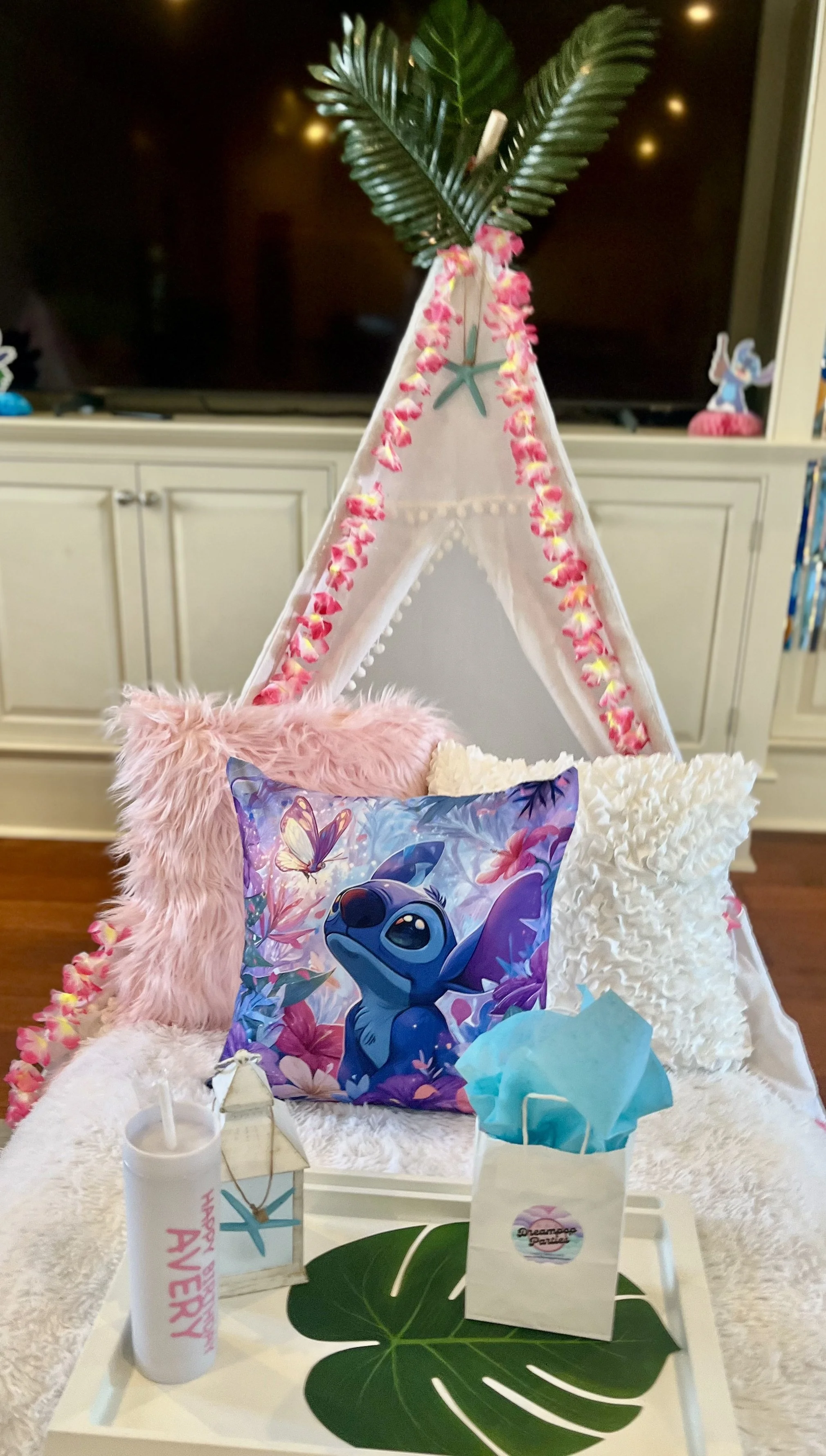 Stitch’s Island Dreams