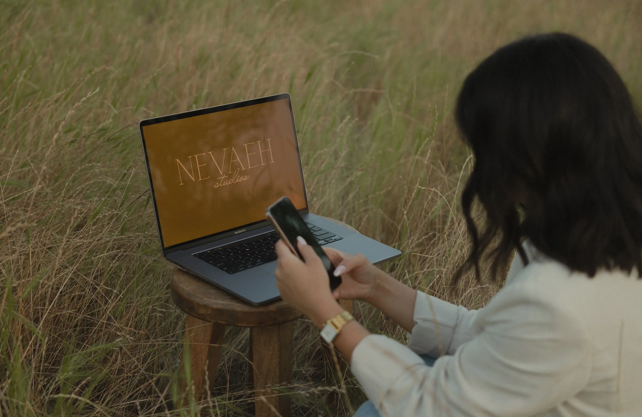 What is a Wedding Content Creator?
