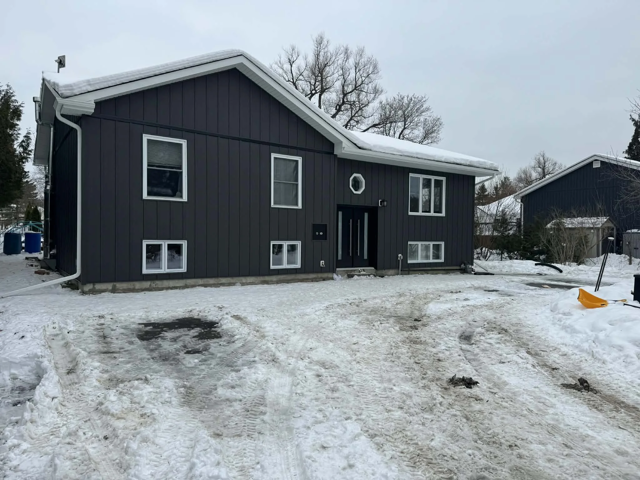 pontypool Align siding.JPG