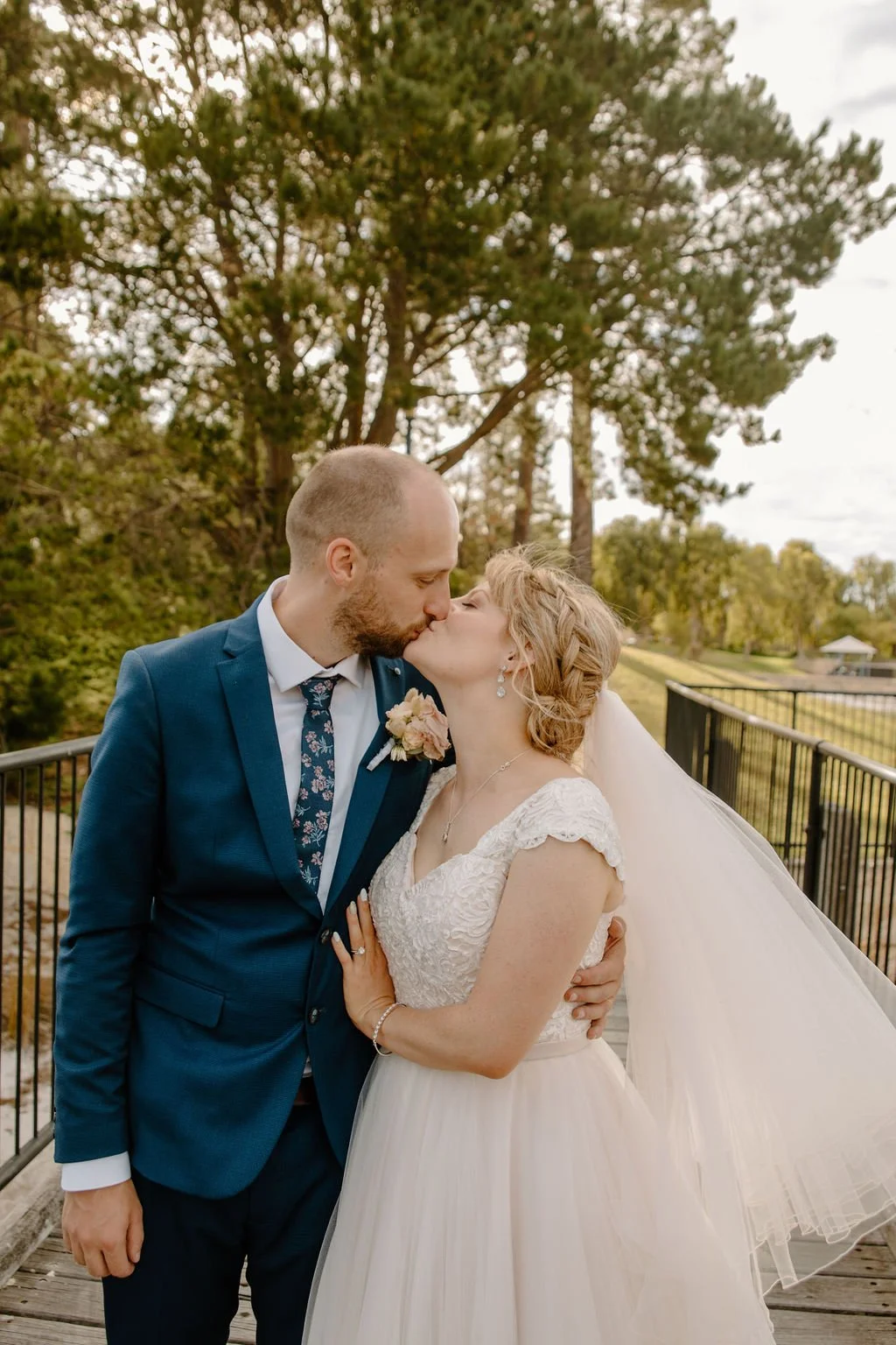 03BridalShoot-64.jpg