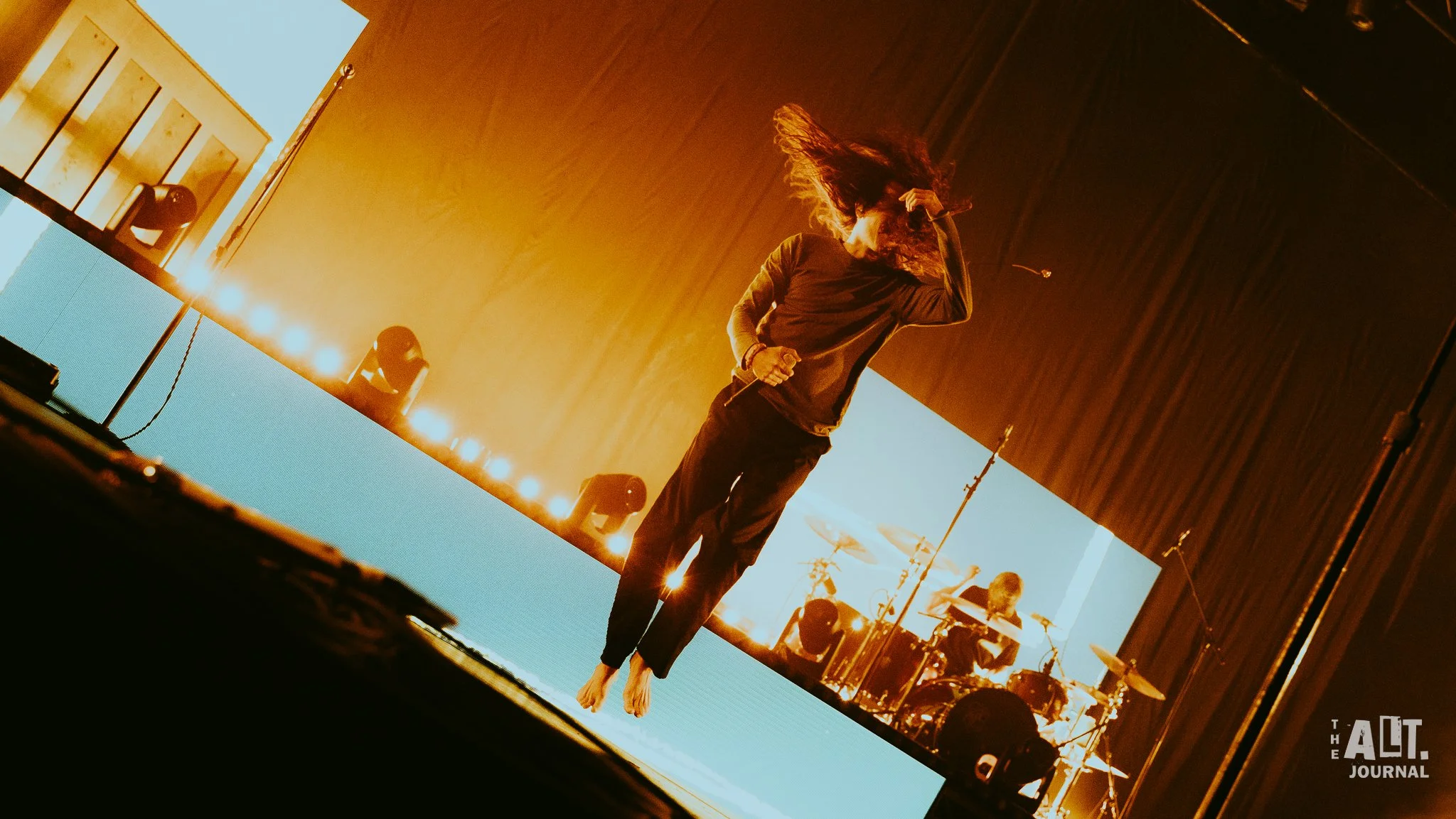 1. Mayday Parade-02.jpg