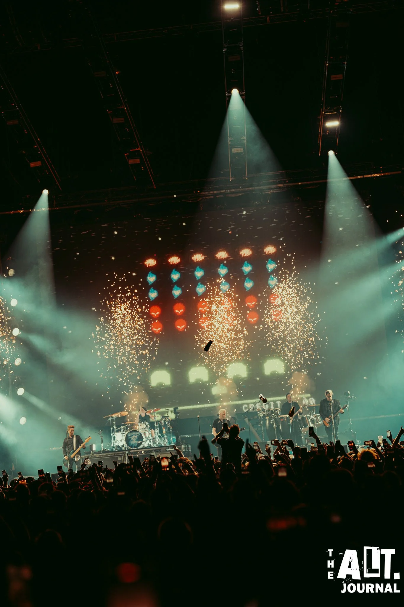 2. THE OFFSPRING-ANDREWBROMLEY-2.jpg