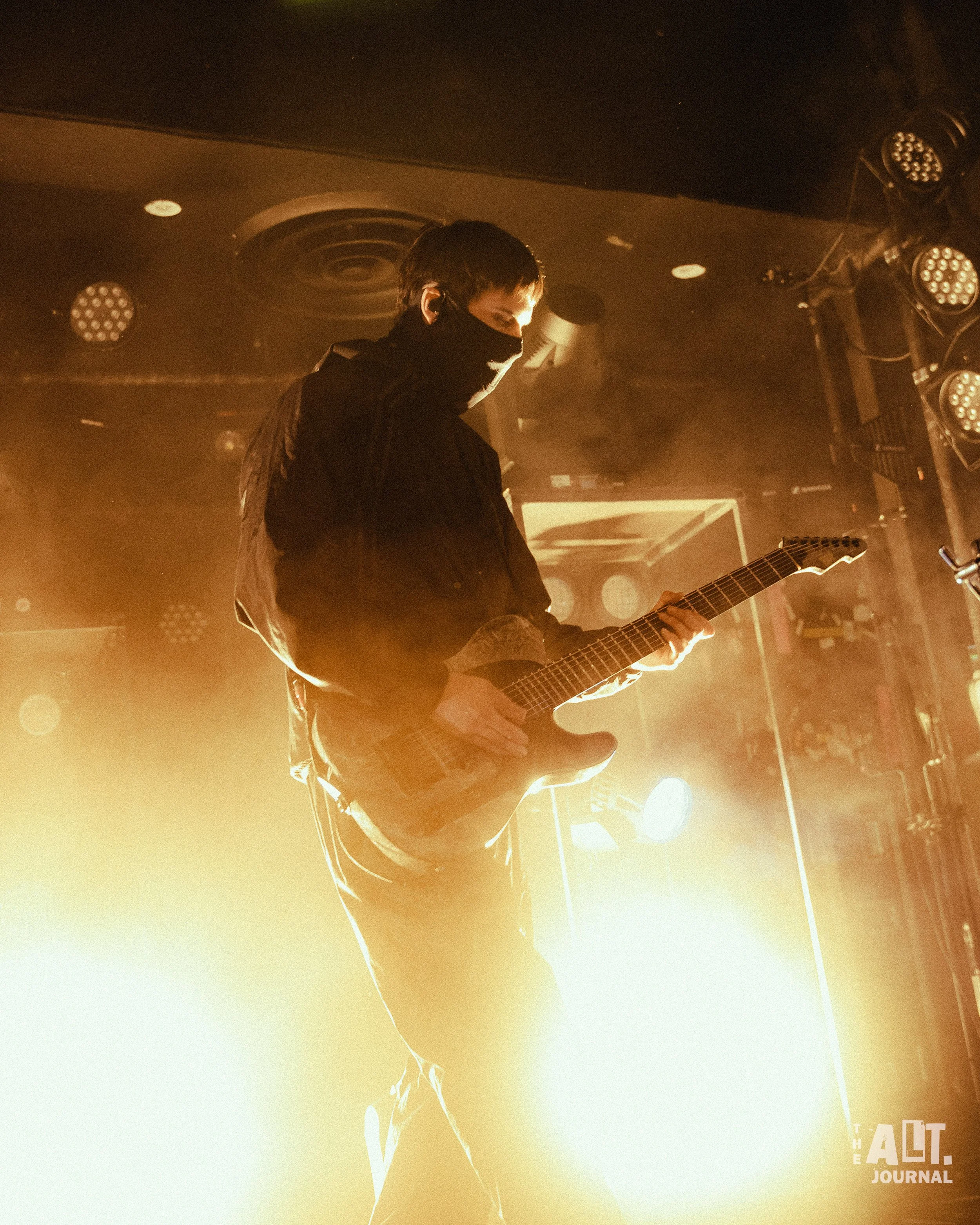 1. Northlane-10.jpg