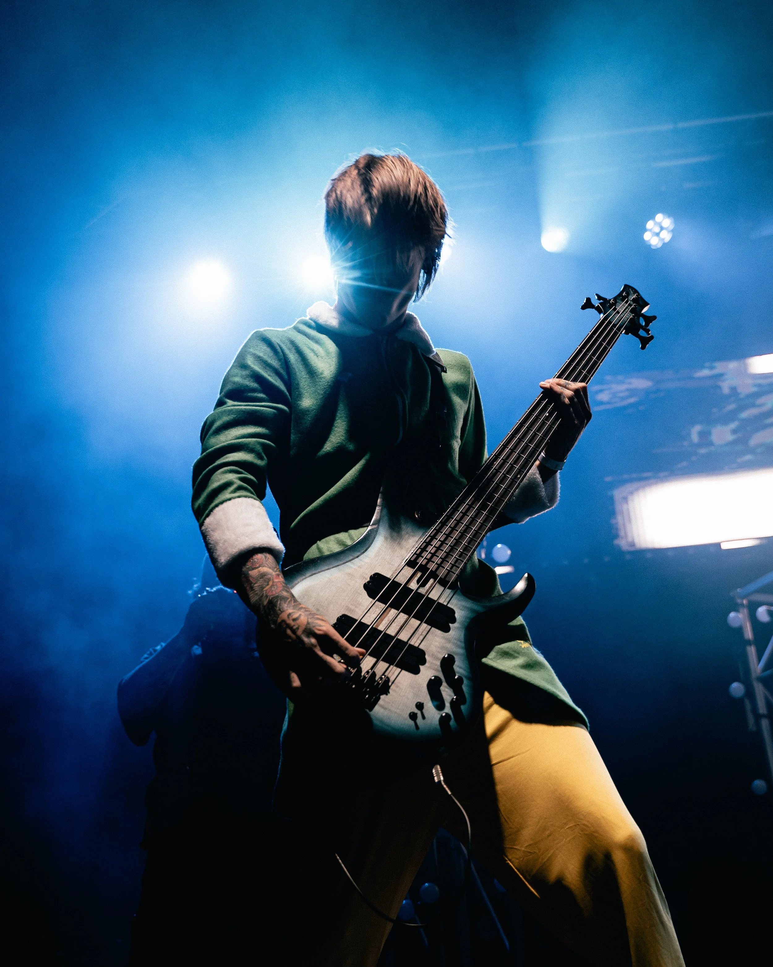 7. Headwreck-7.jpg