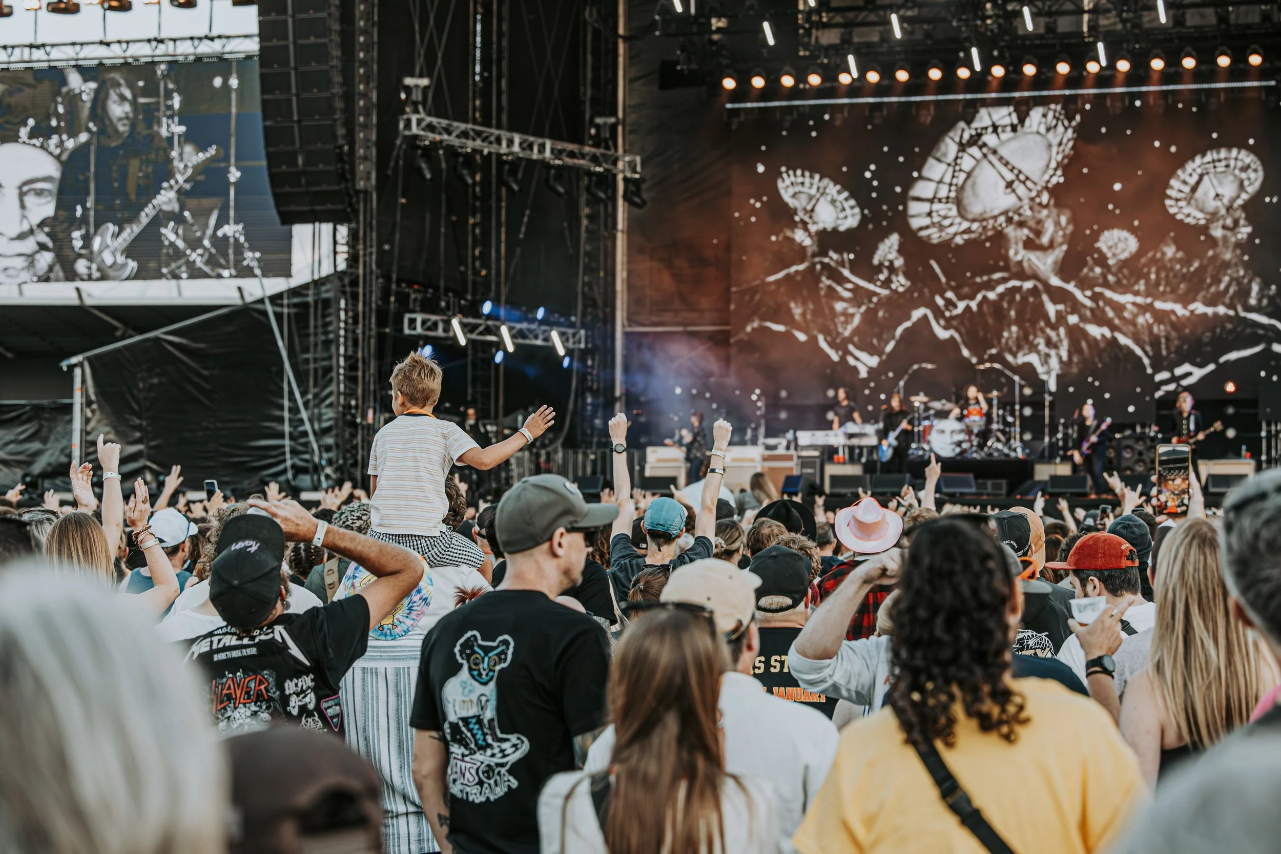 1. Foo Fighters-11.jpg