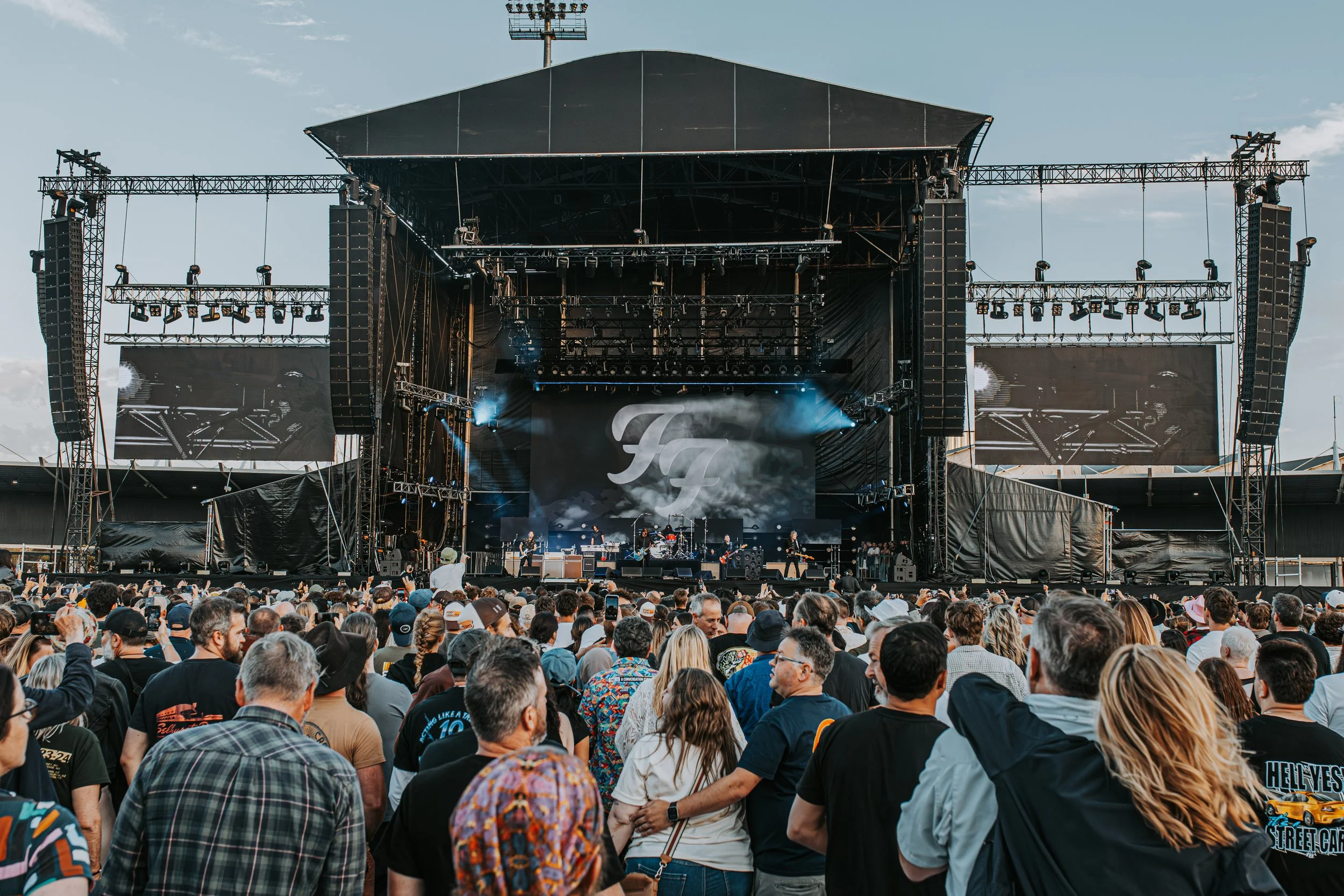 1. Foo Fighters-16.jpg