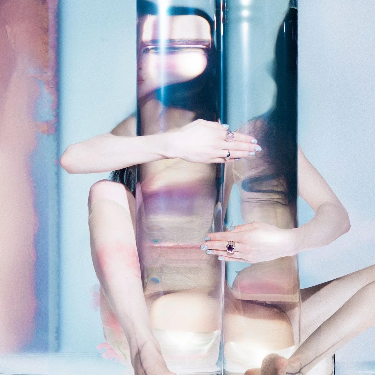 POPPY’S NEW ALBUM EMPTY SPACES OUT TODAY