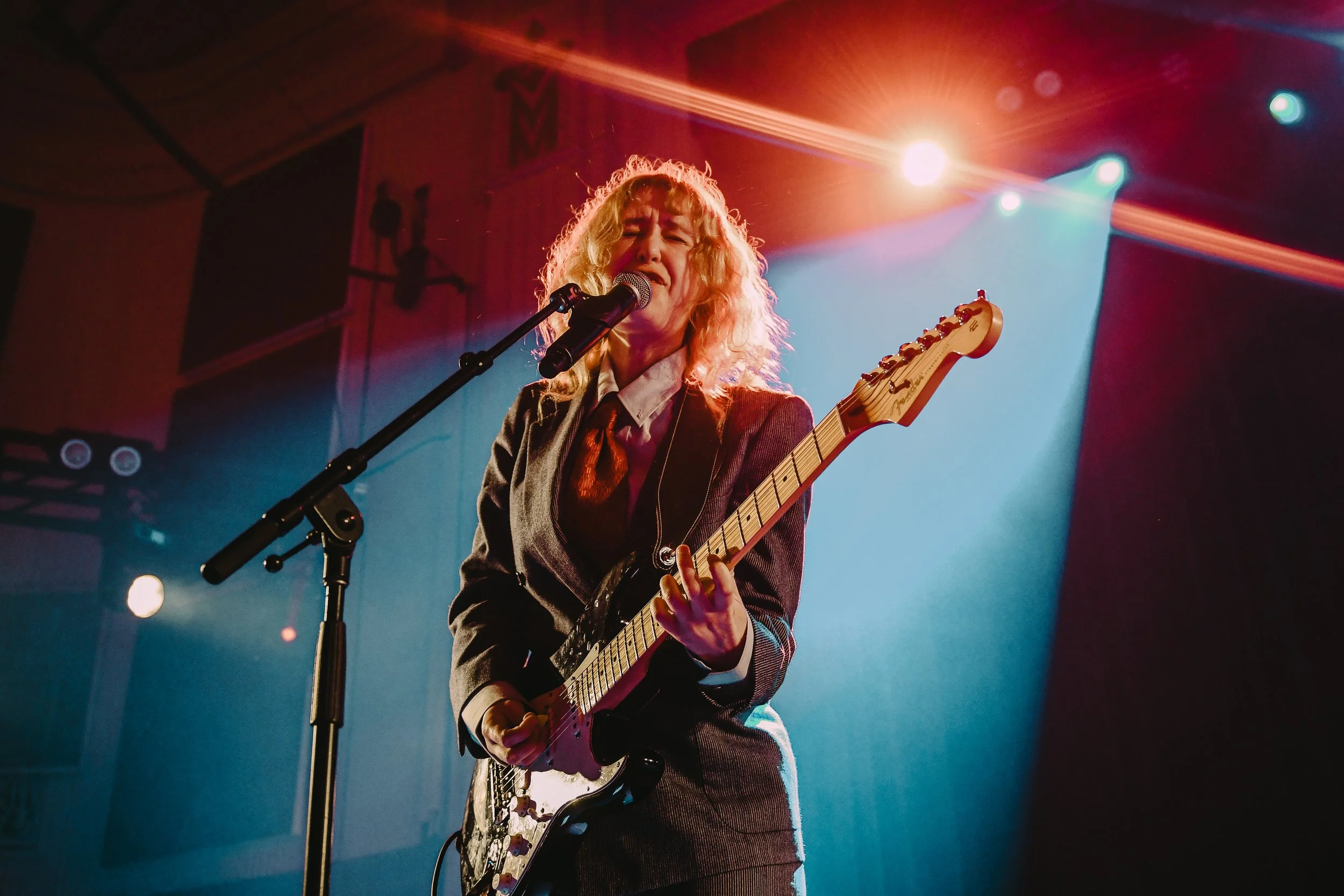 1. Lambrini Girls-5.jpg