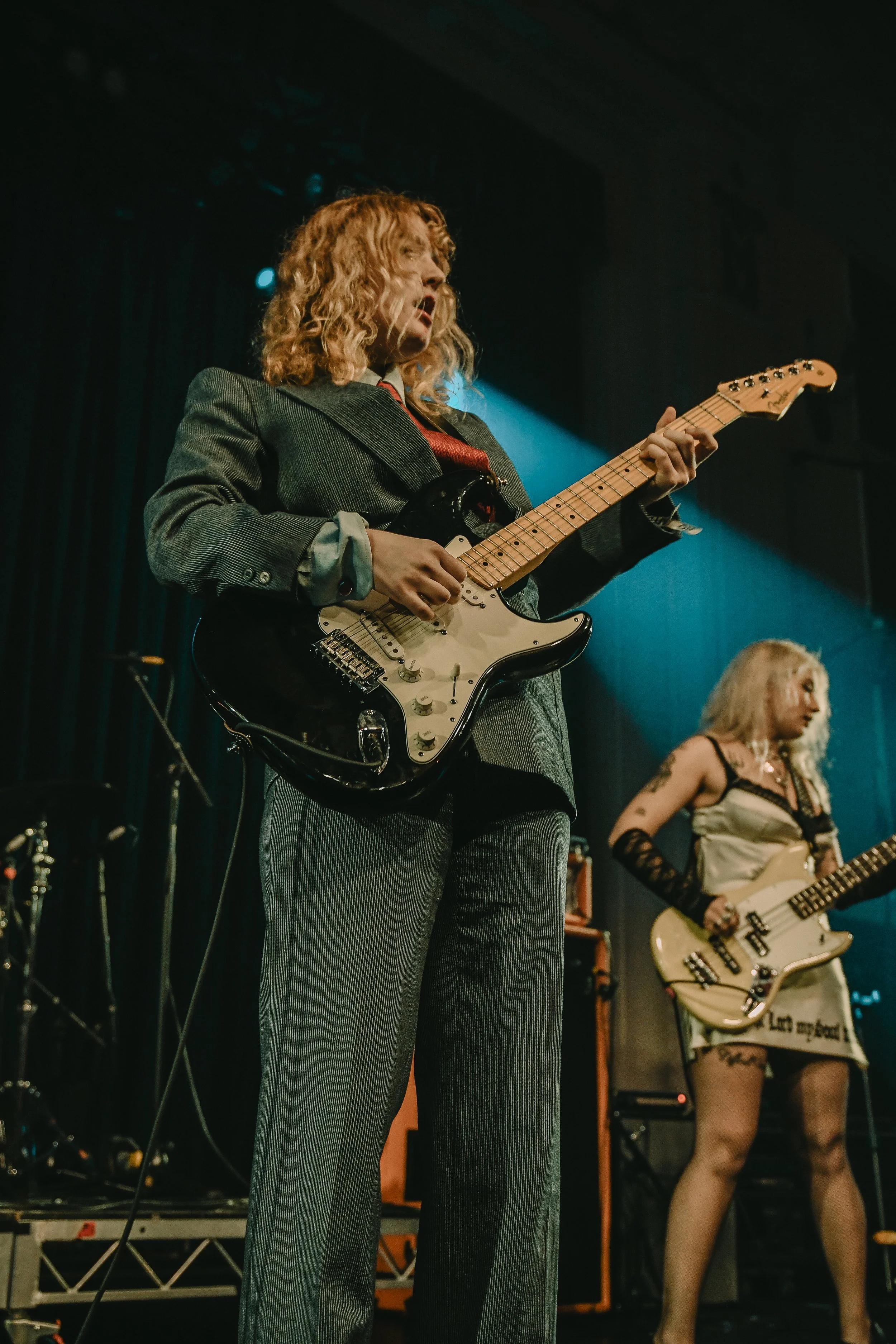 1. Lambrini Girls-18.jpg