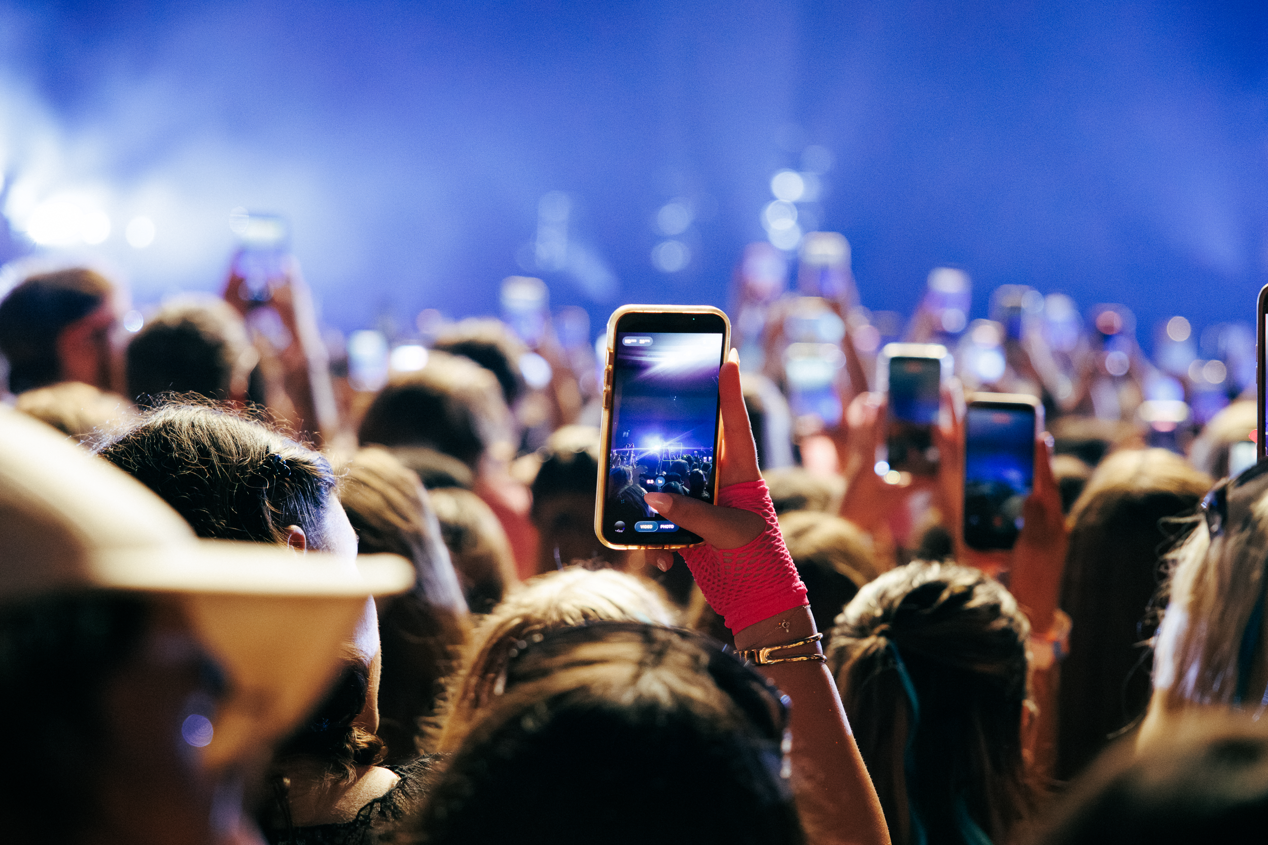 Kesha @ John Cain Arena 22-2-26-3.png