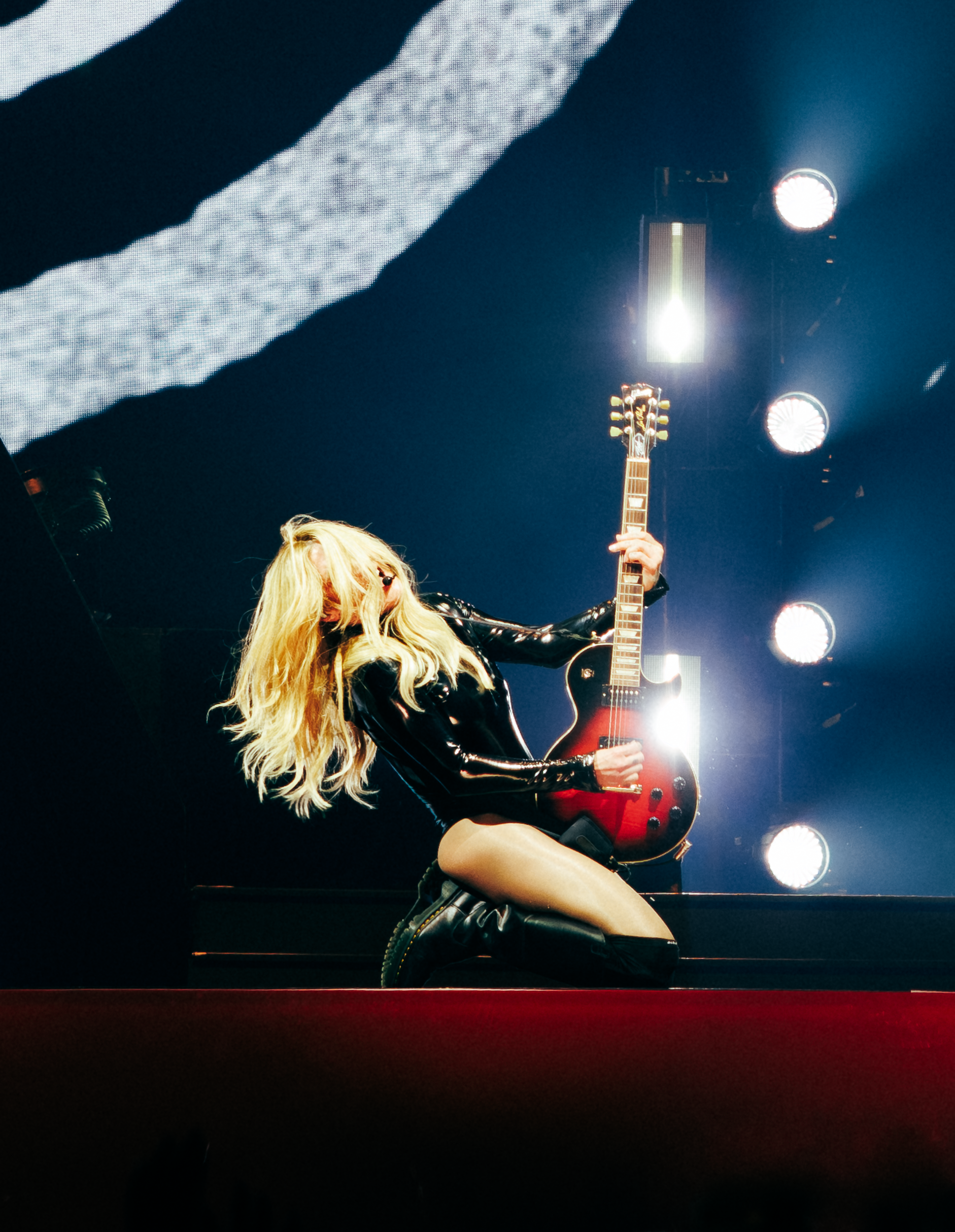 Kesha @ John Cain Arena 22-2-26-21.png