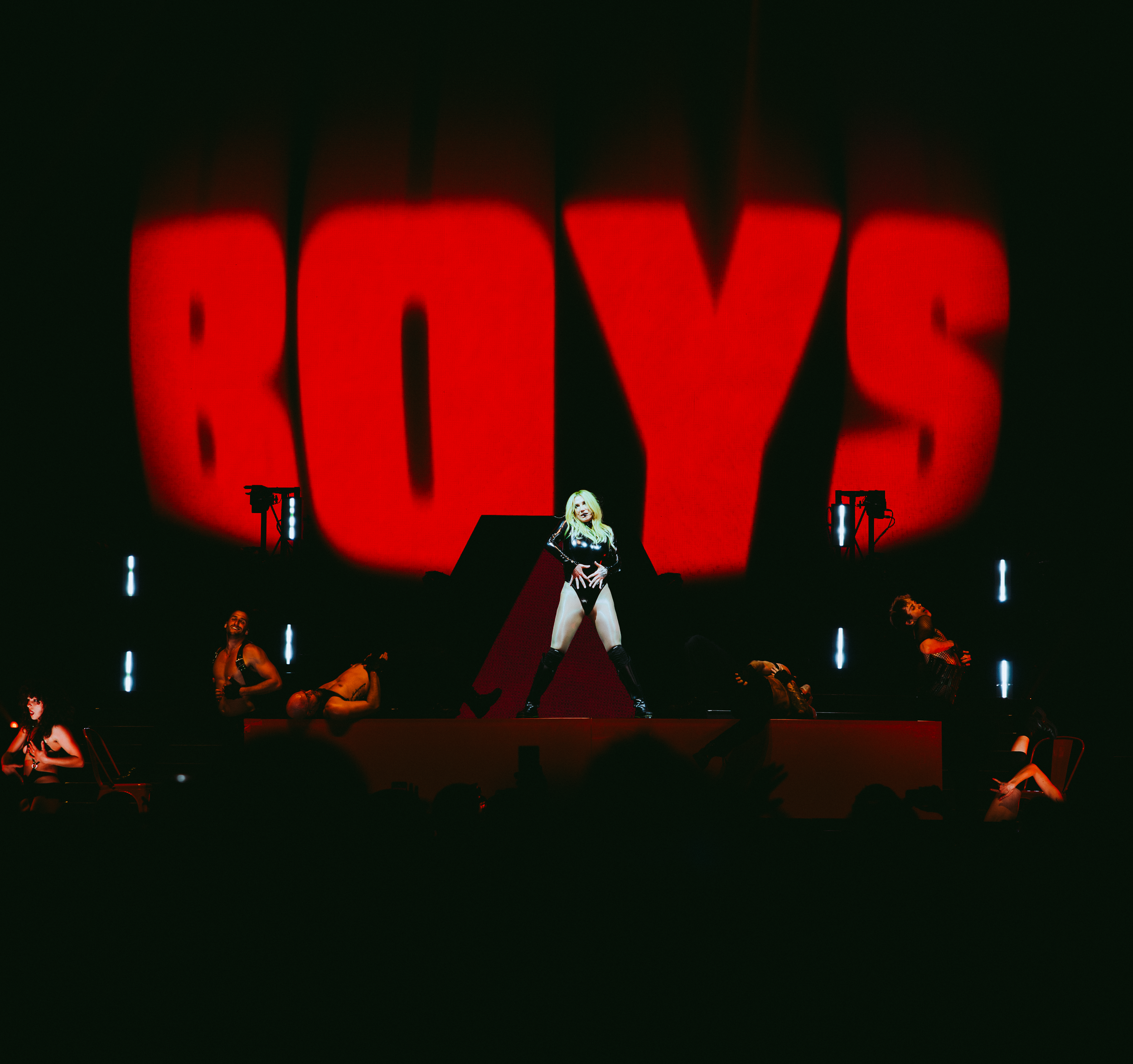 Kesha @ John Cain Arena 22-2-26-24.png