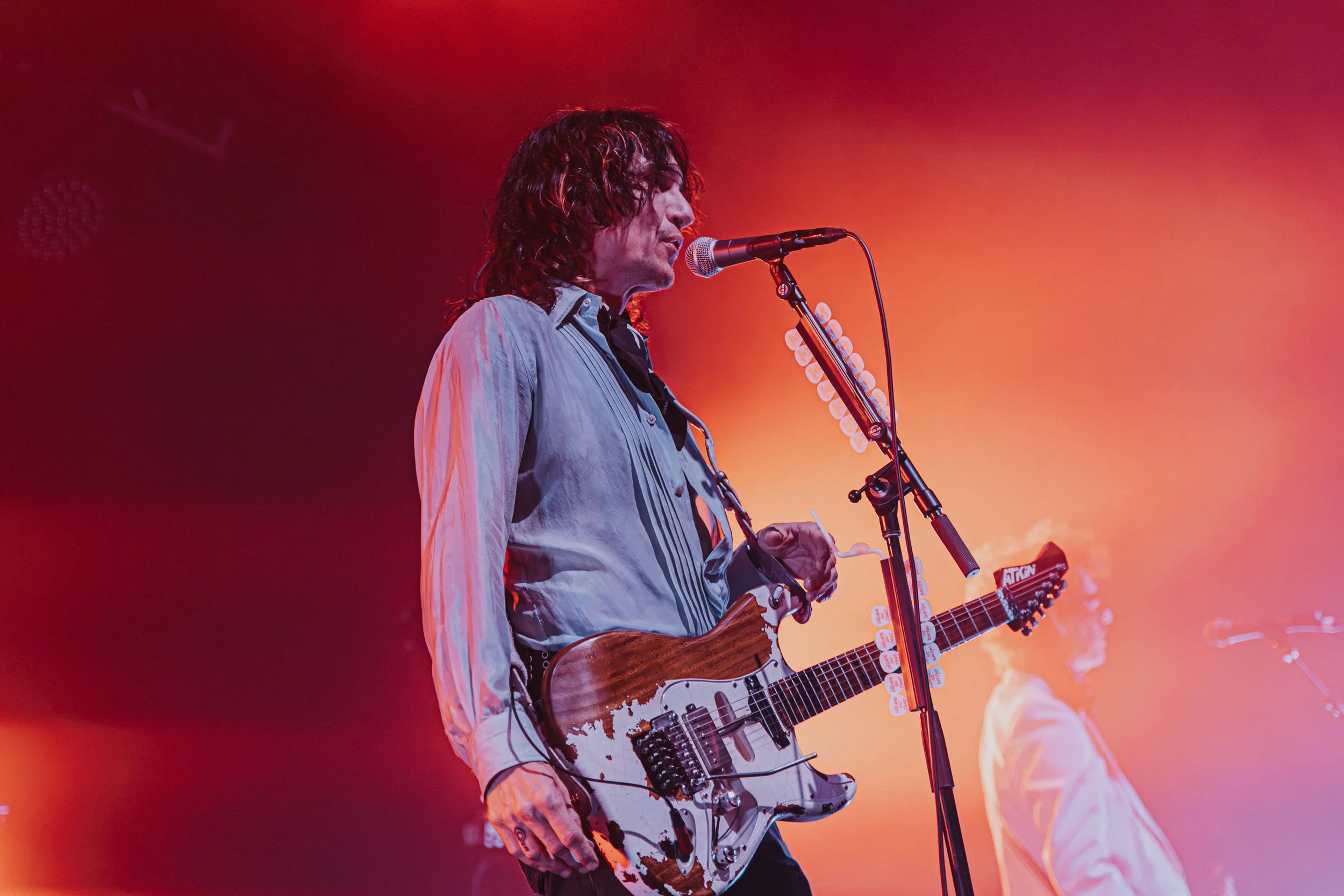 1.The Darkness-03.jpg