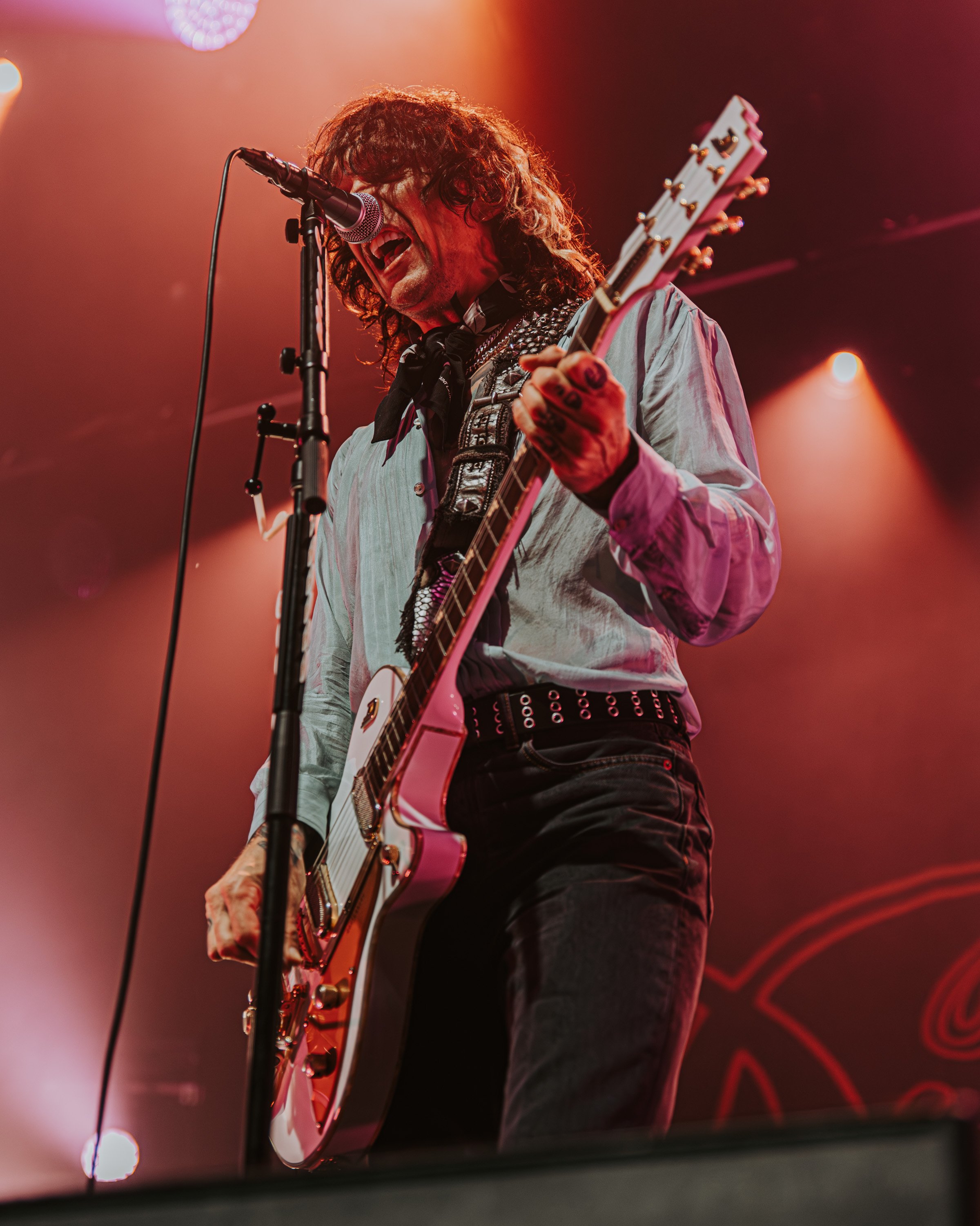 1.The Darkness-10.jpg