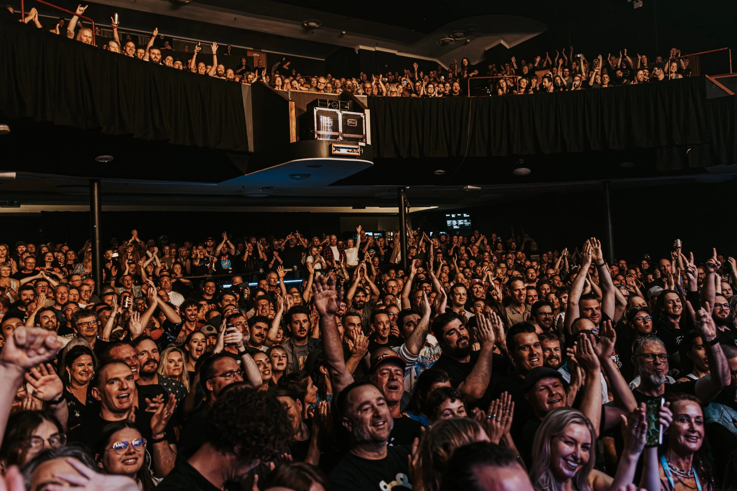 1.The Darkness-25.jpg