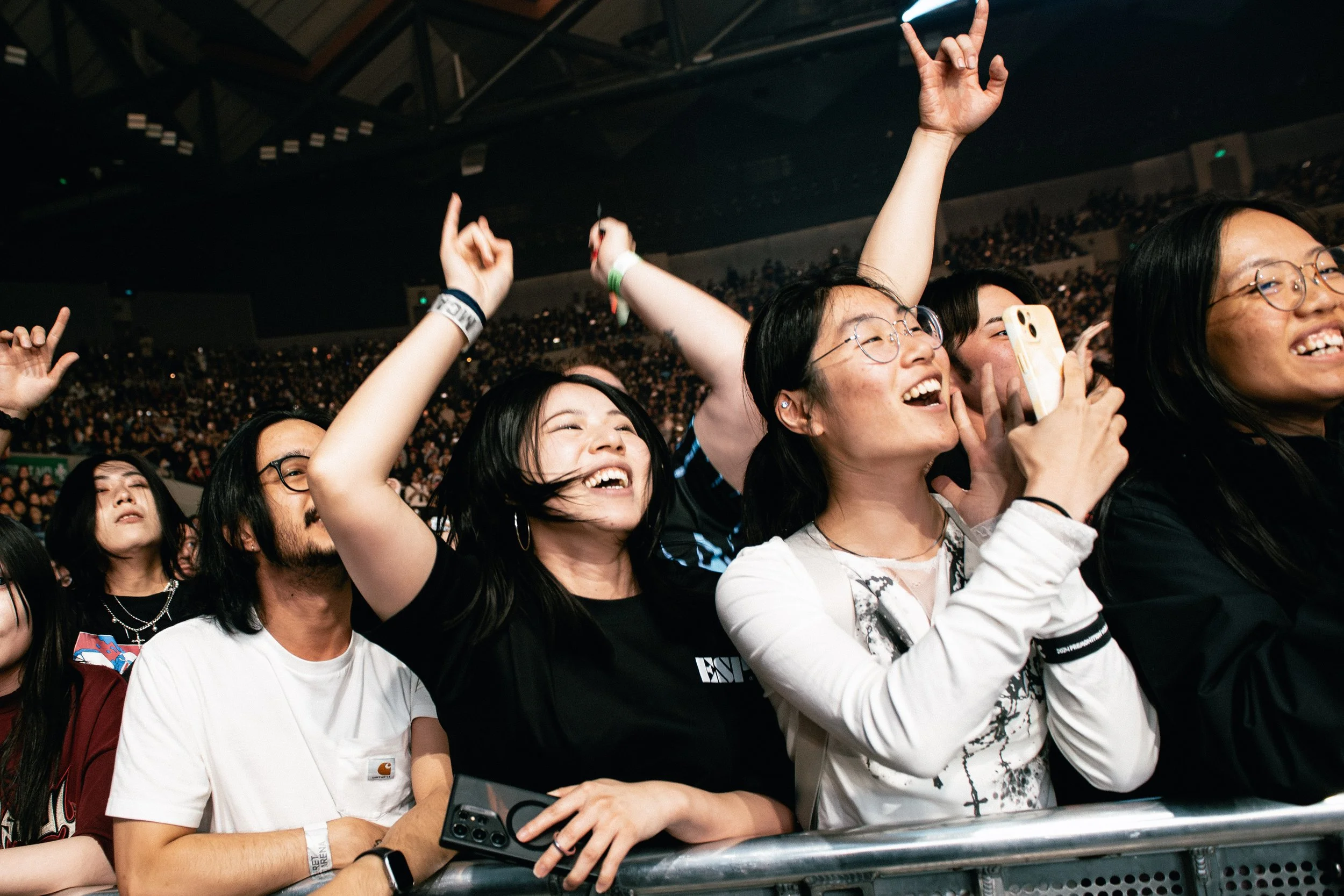 1. ONE OK ROCK-15.jpg