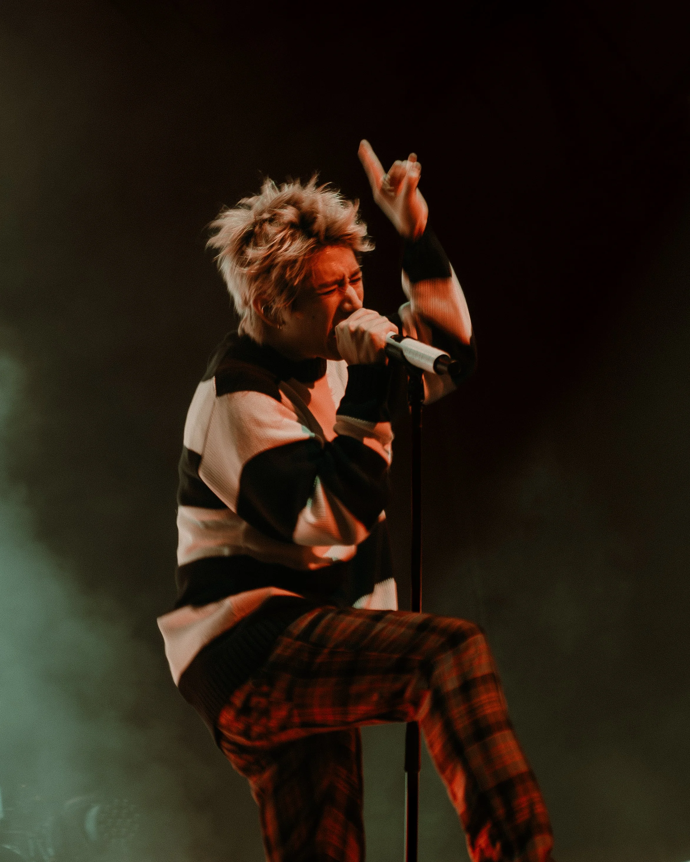 1. ONE OK ROCK-26.jpg