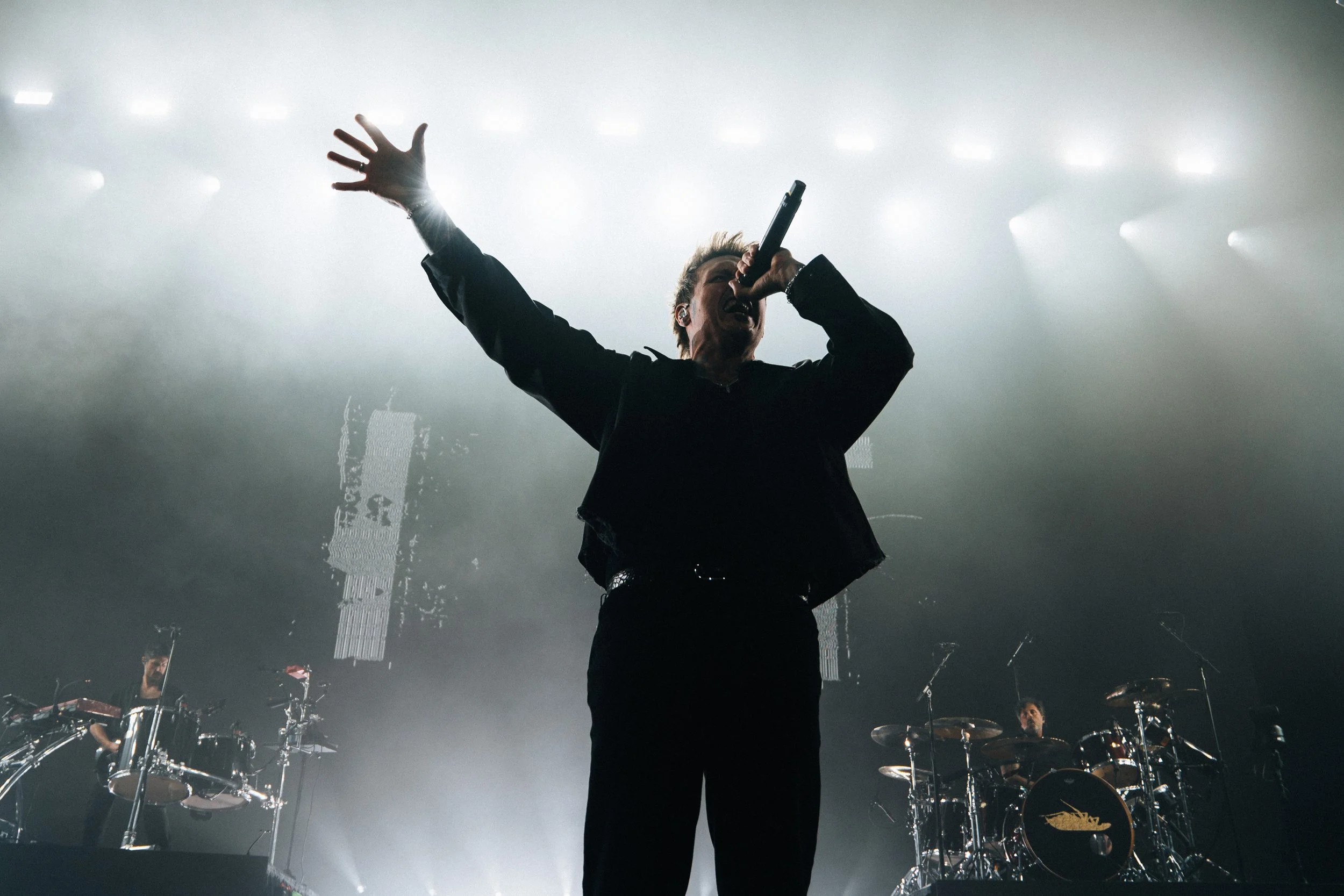 PAPA ROACH PHOTOS @DREWHMEDIA @ROD LAVER ARENA 8-4-26-2.jpg