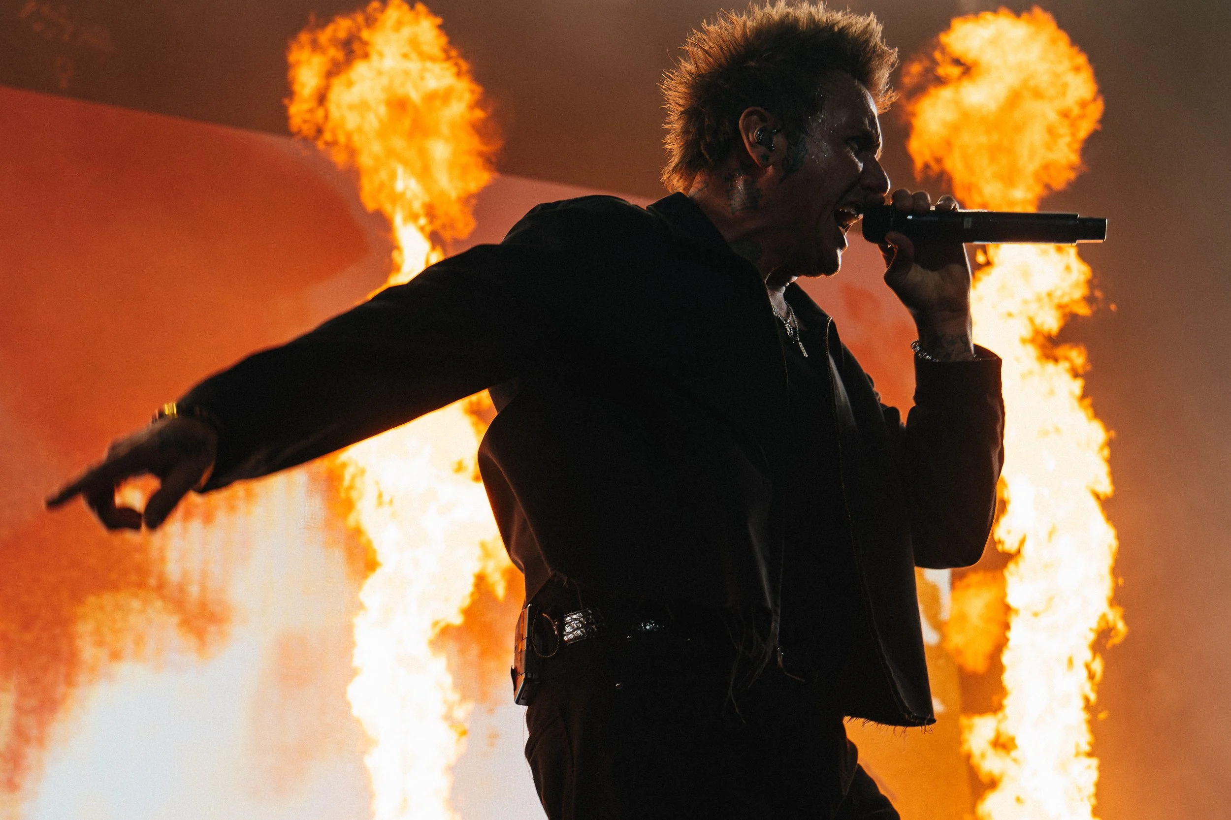PAPA ROACH PHOTOS @DREWHMEDIA @ROD LAVER ARENA 8-4-26-7.jpg