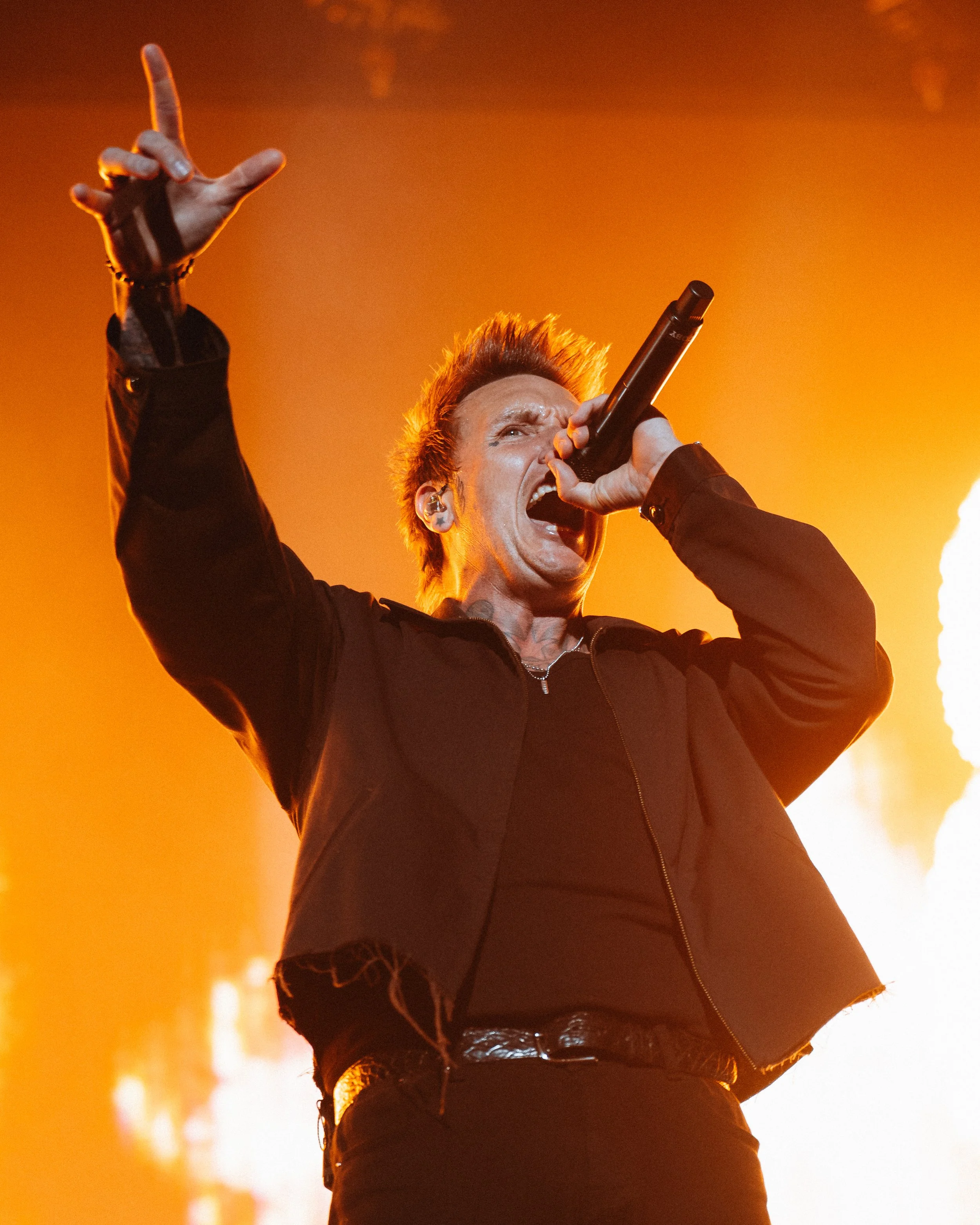 PAPA ROACH PHOTOS @DREWHMEDIA @ROD LAVER ARENA 8-4-26-13.jpg