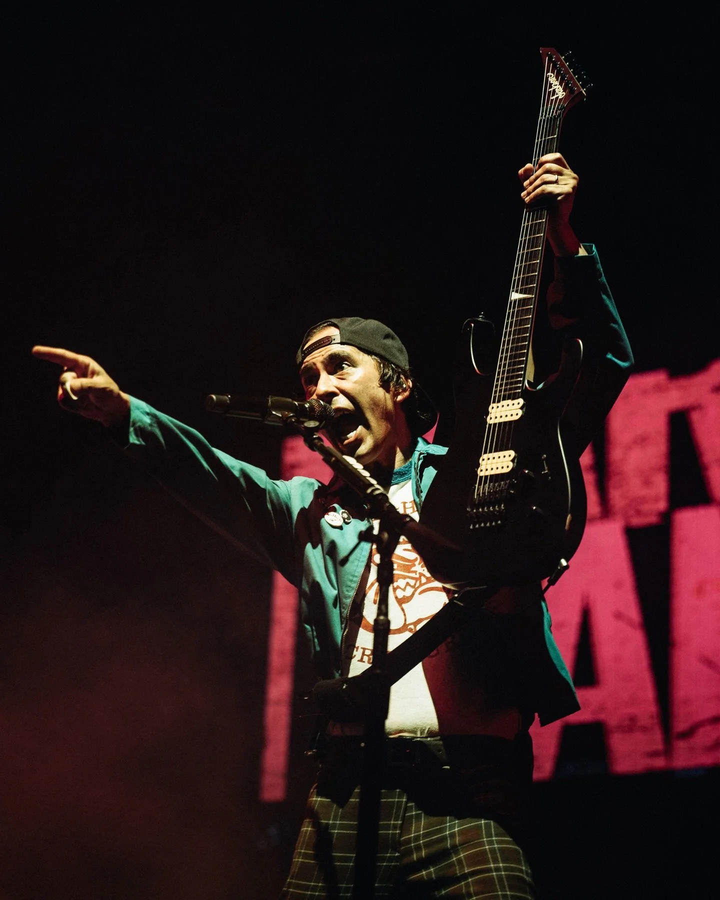 🚨PIERCE THE VEIL LIVE IN MELBOURNE @ ROD LAVER ARENA🚨 

🏷️ @piercetheveil @piercethevic @tonyperry @ptvjaime @lonielrobinson 

Full gallery + Review on thealtjournal.com.au 🔗🔜

Thanks to @livenationaustralia @rpm_pr 

📸 @drewhmedia 

#piercethe