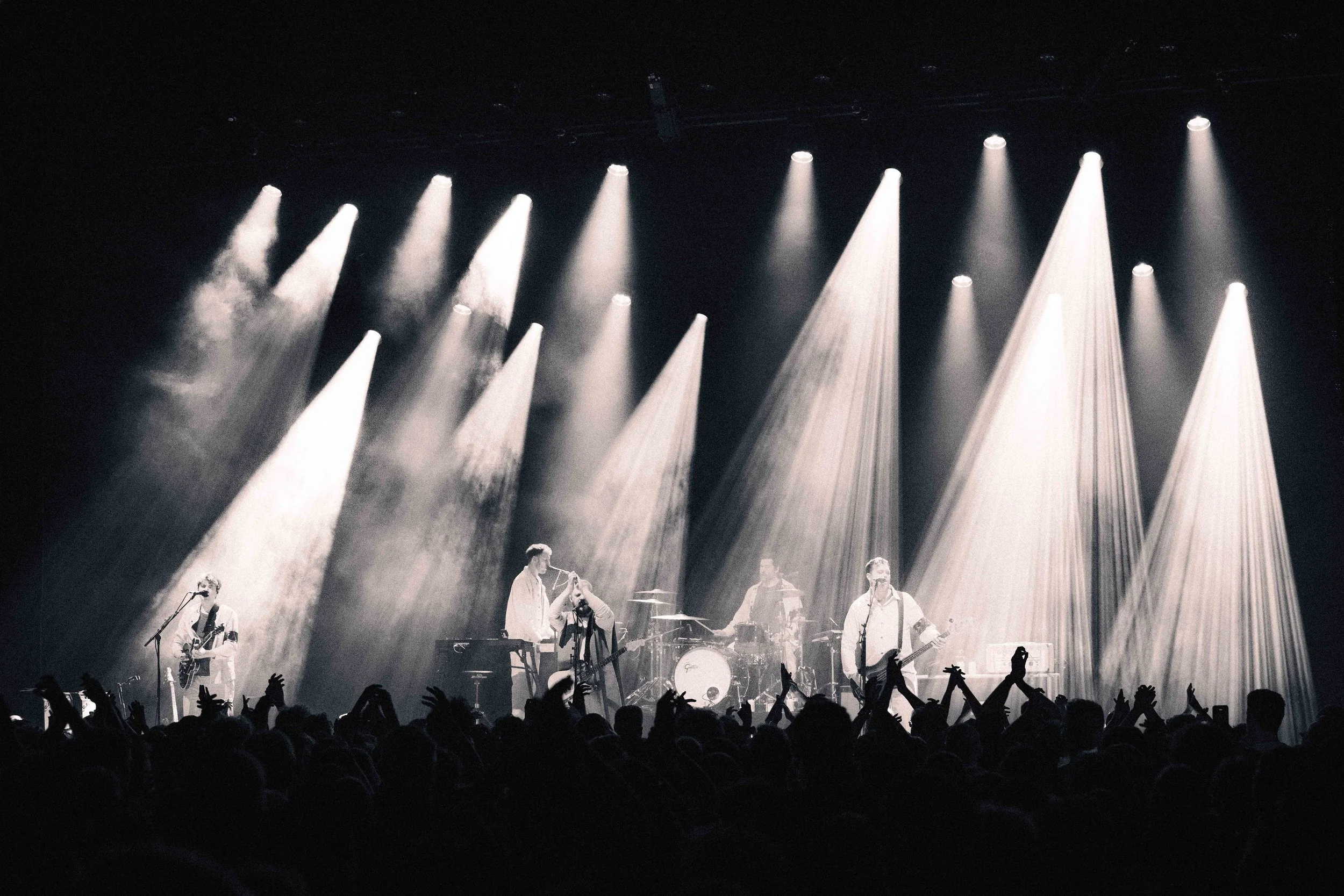 EVERYTHING EVERYTHING_20260416_TOMGOLSWORTHYPHOTOGRAPHY-27.jpg