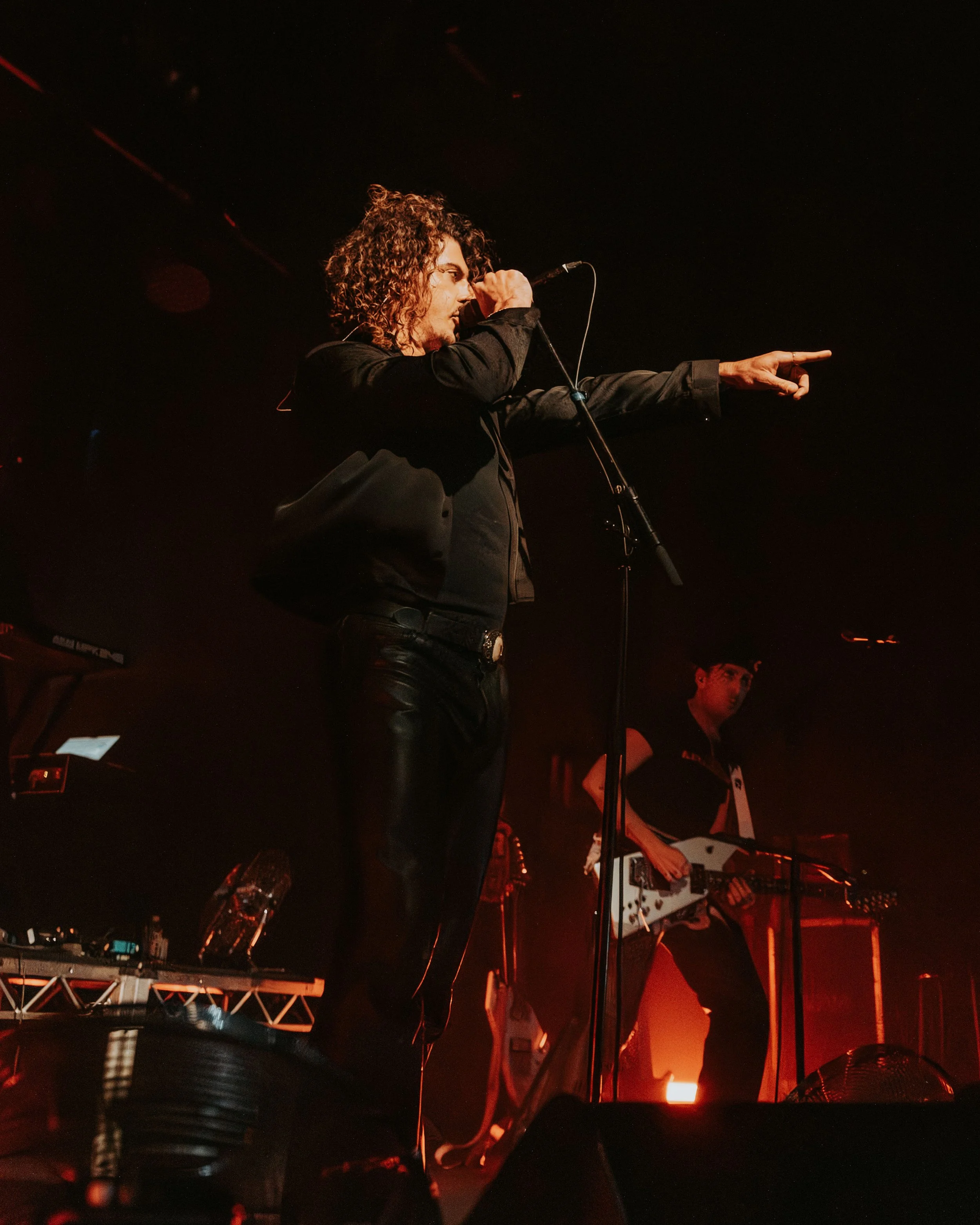 1. Keli Holiday-2.jpg